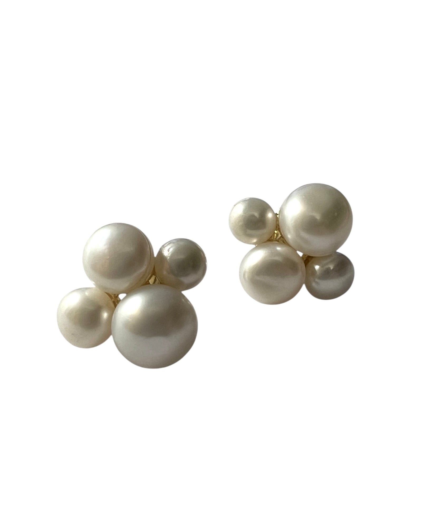 Pearl Earrings in Gold Plated Silver
