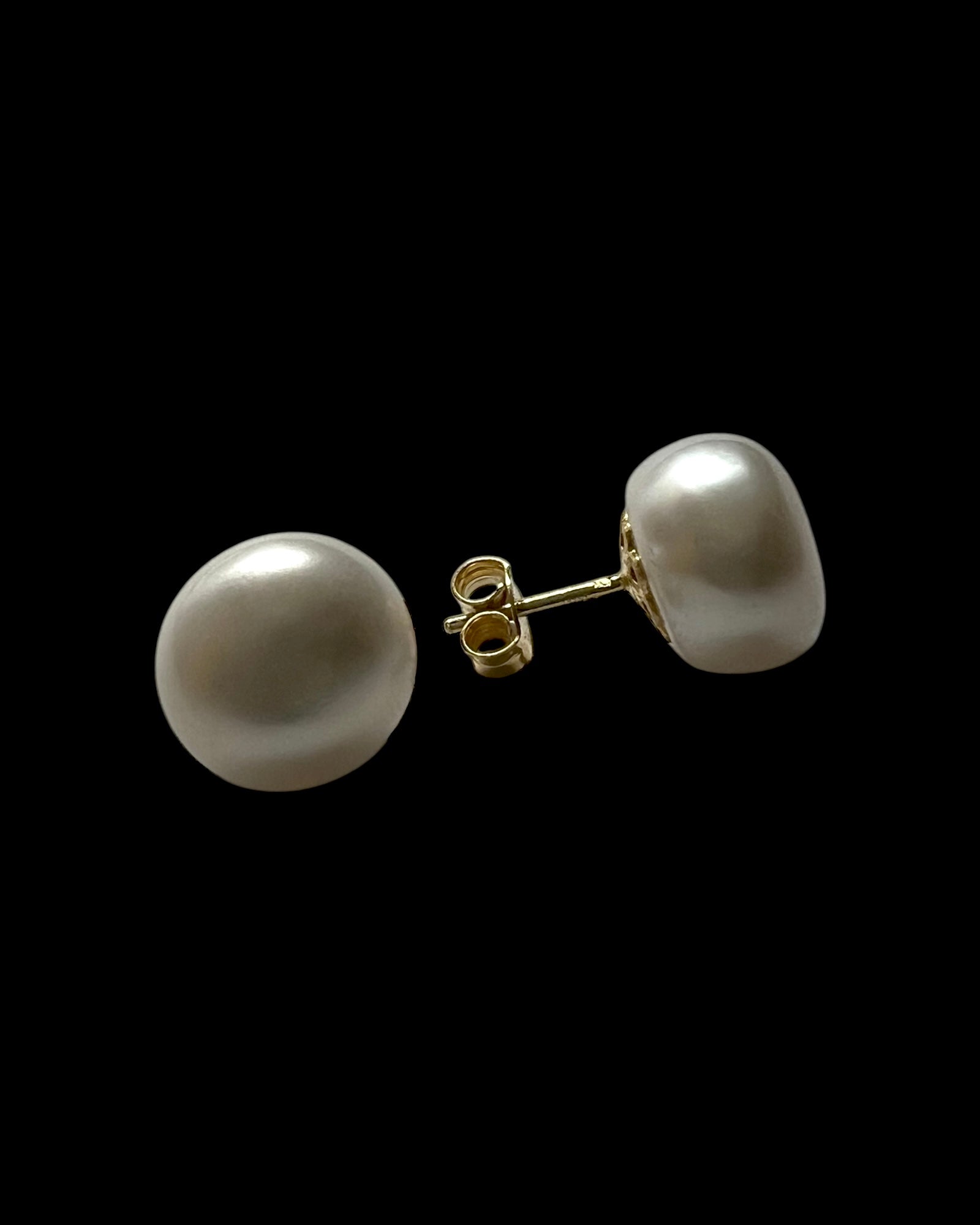 Pearl Earrings in Gold Plated Silver