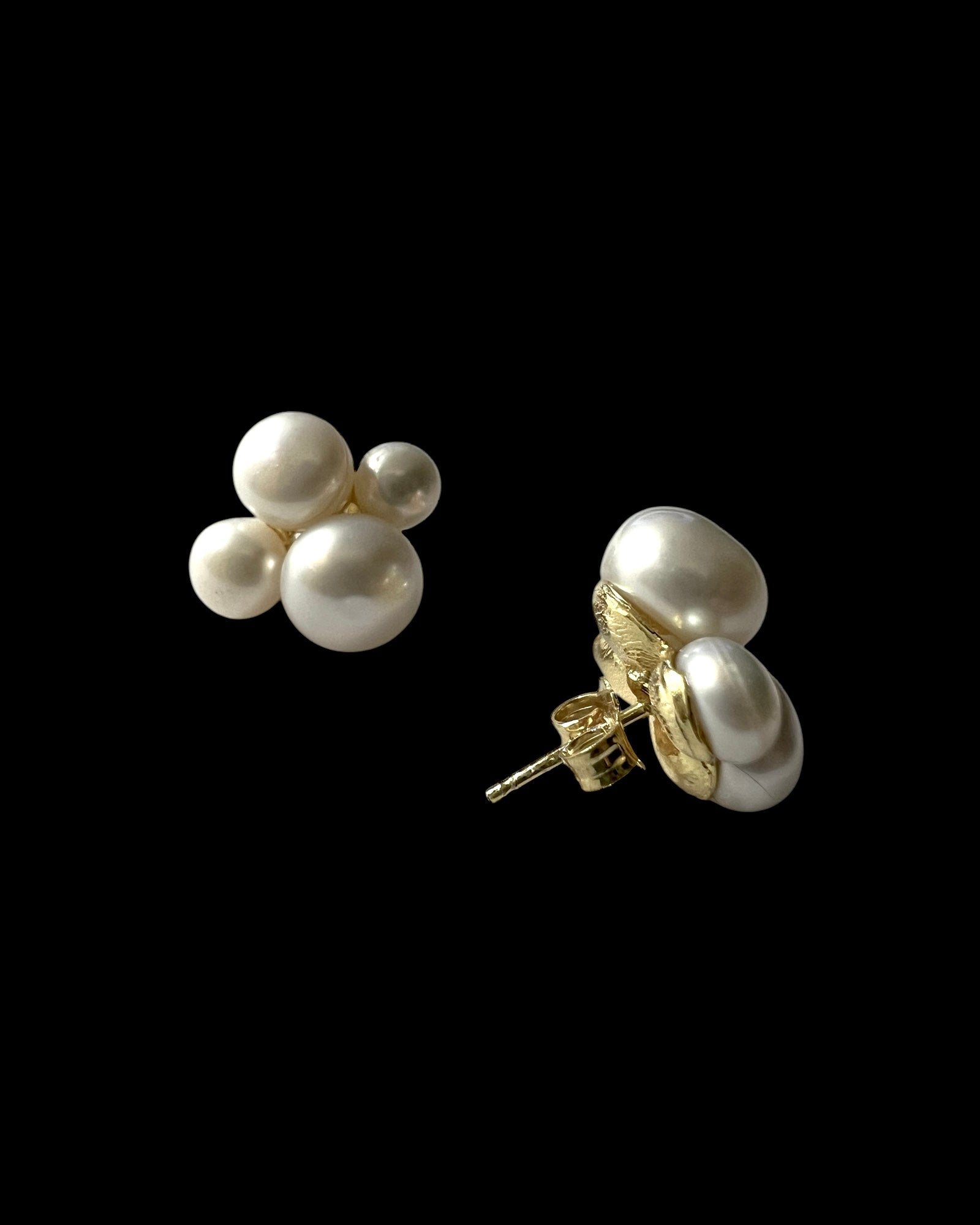 Pearl Earrings in Gold Plated Silver