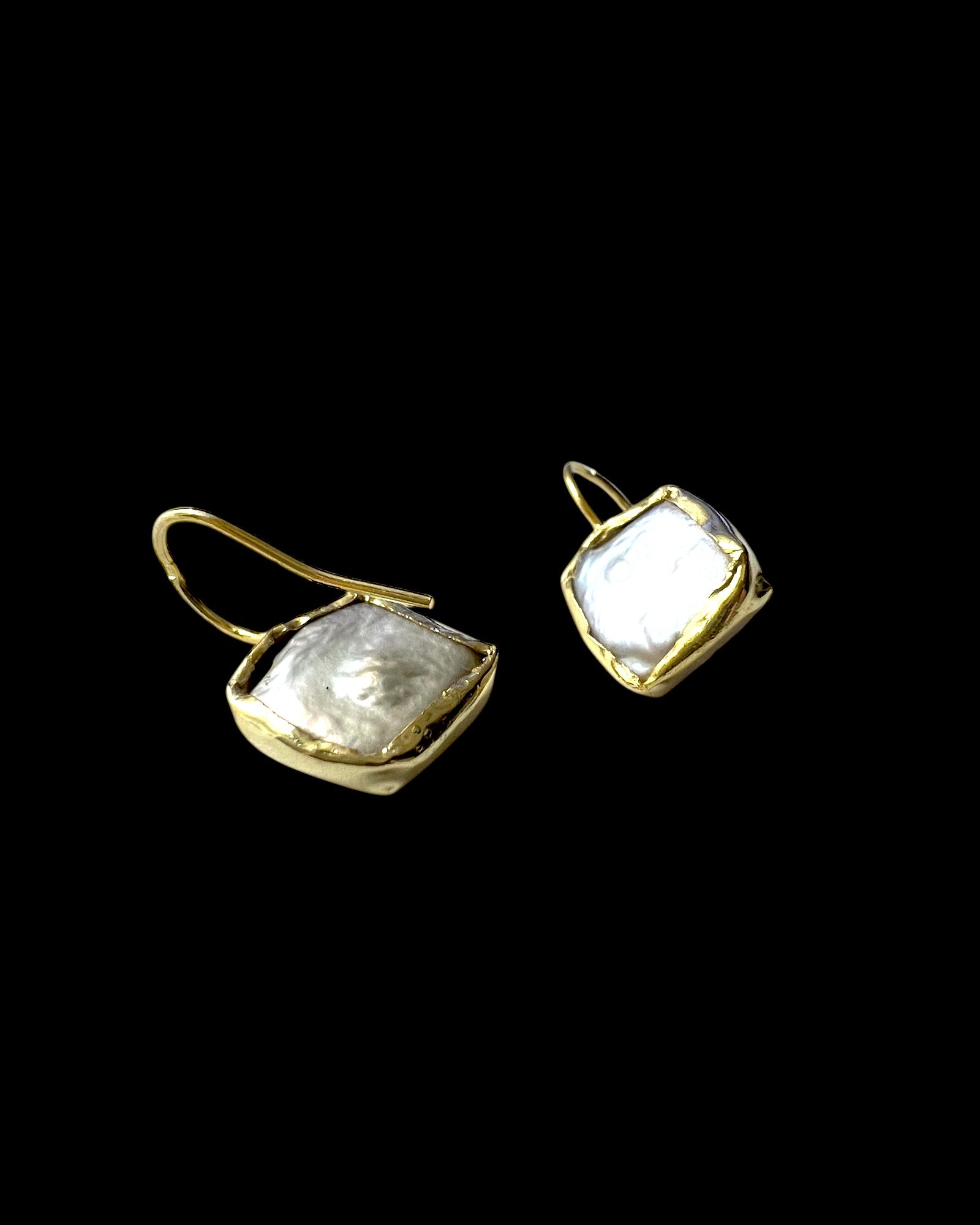 Pearl Earrings in Gold-Plated Silver