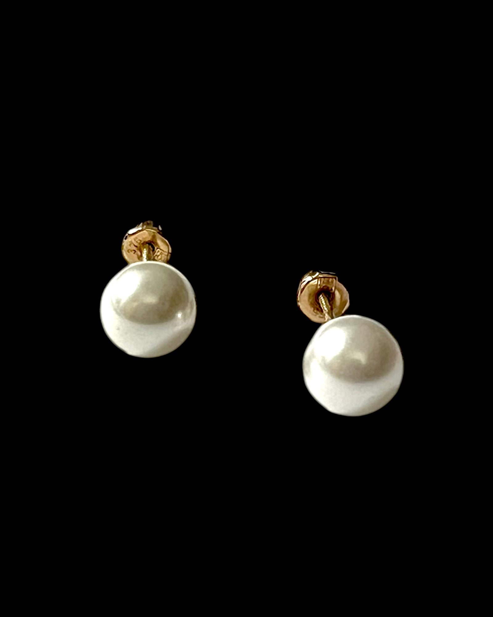 Gold Pearl Earrings