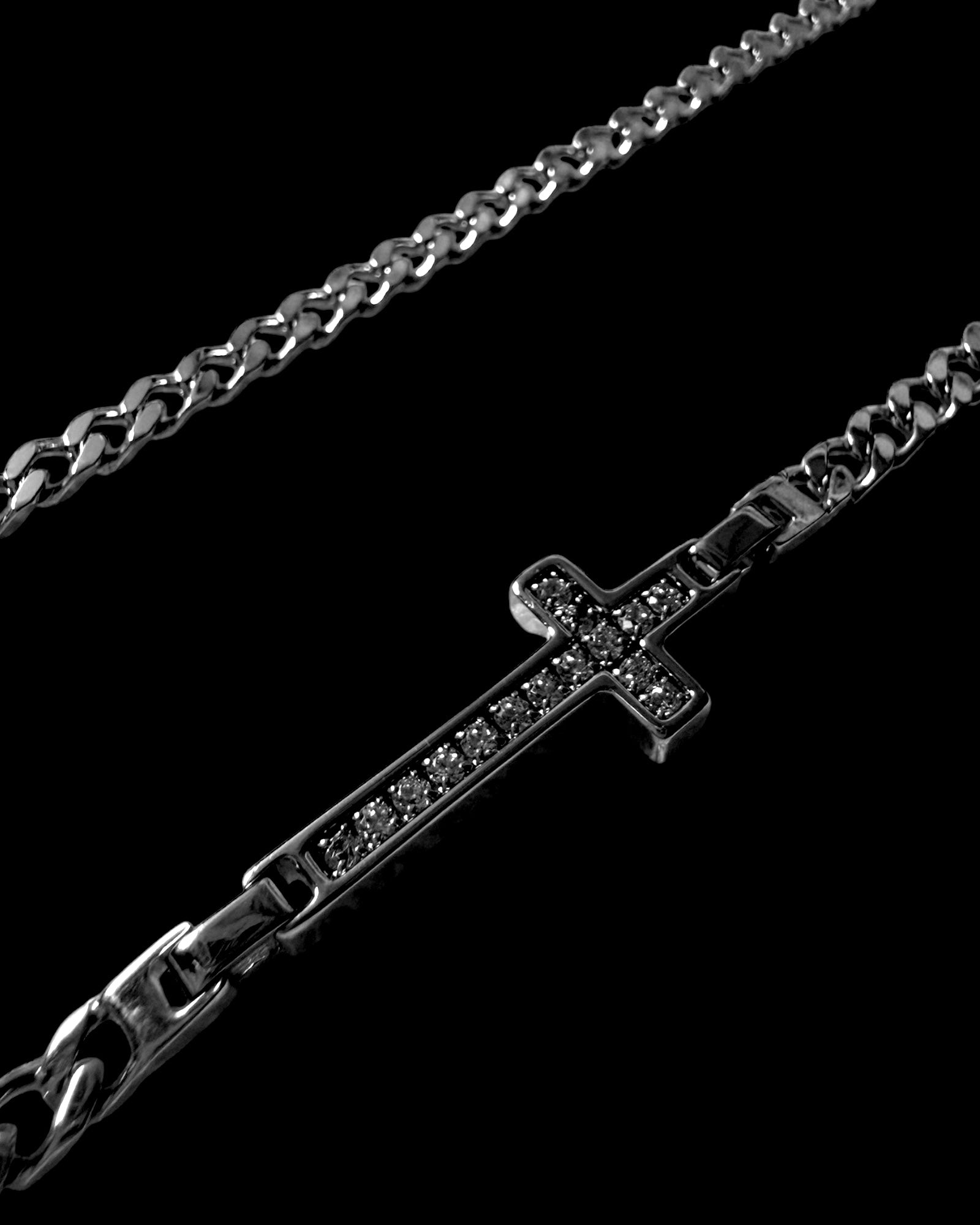 Colar Cruz com Pedras em Prata - Homem