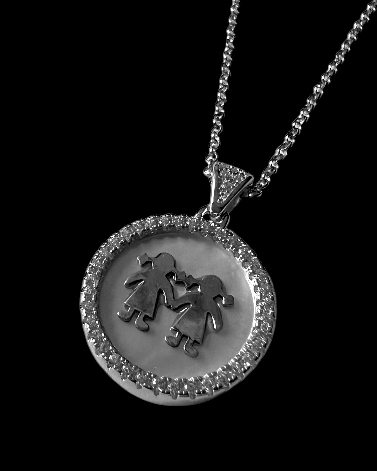 Girls Necklace in Silver