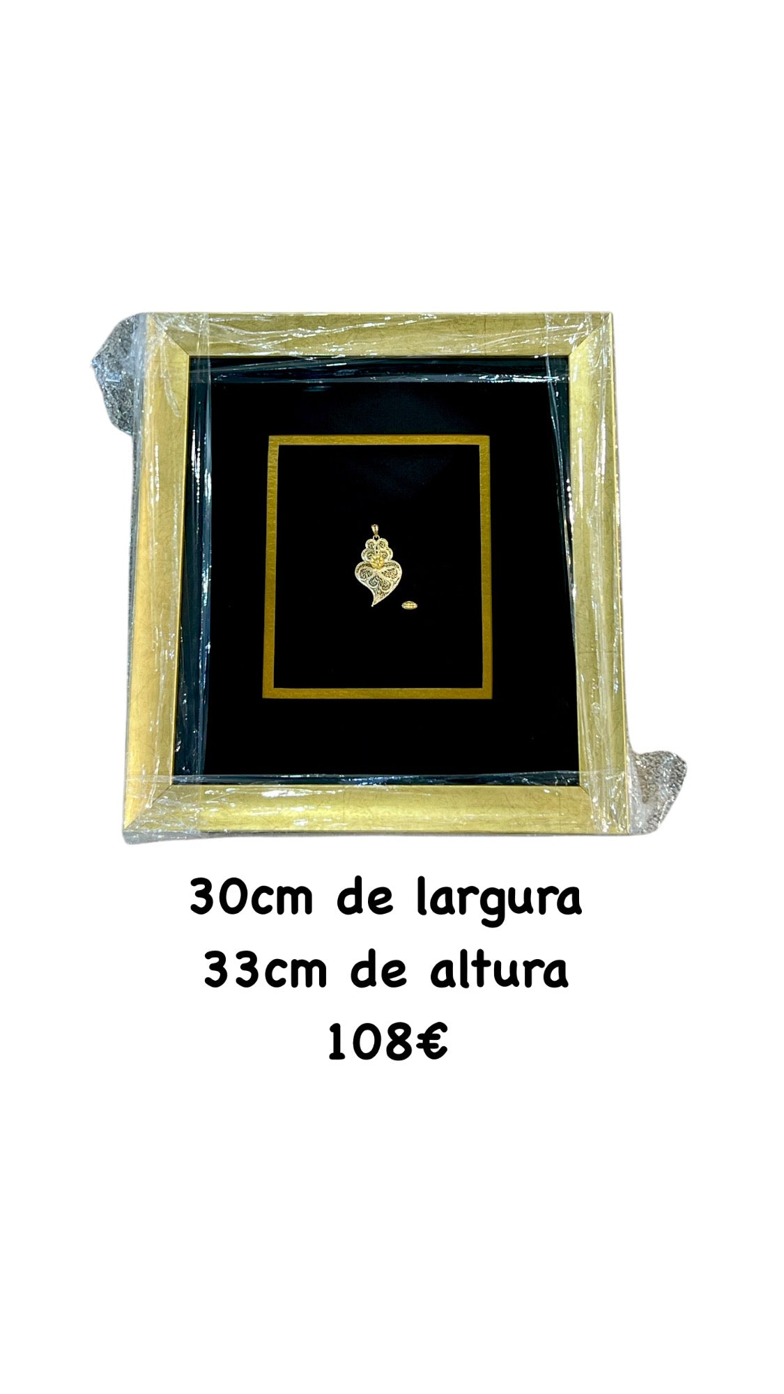 Viana Heart Frame in Gold Silver
