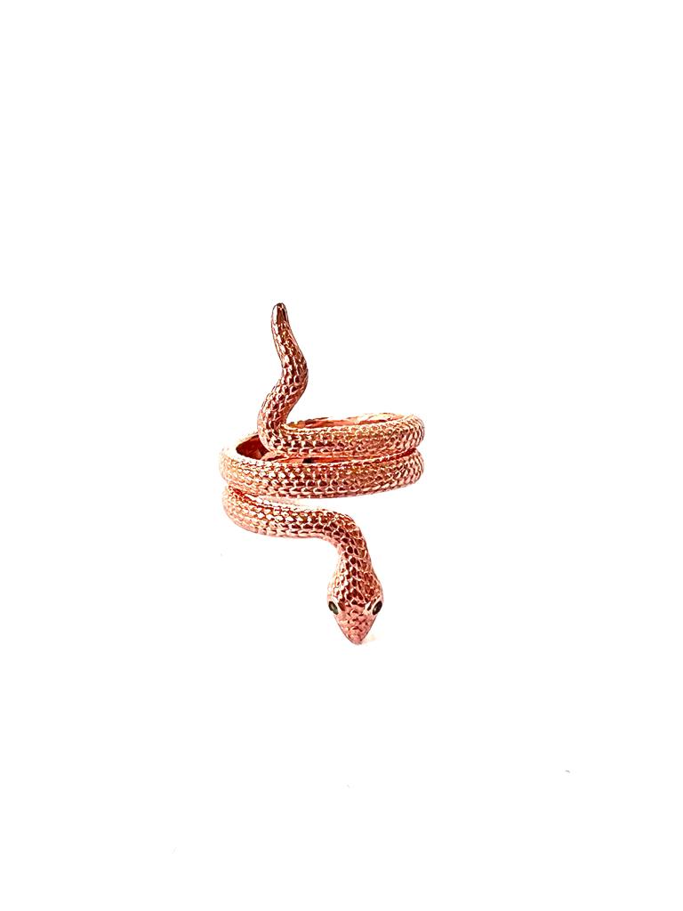 Anel Cobra em prata rosa