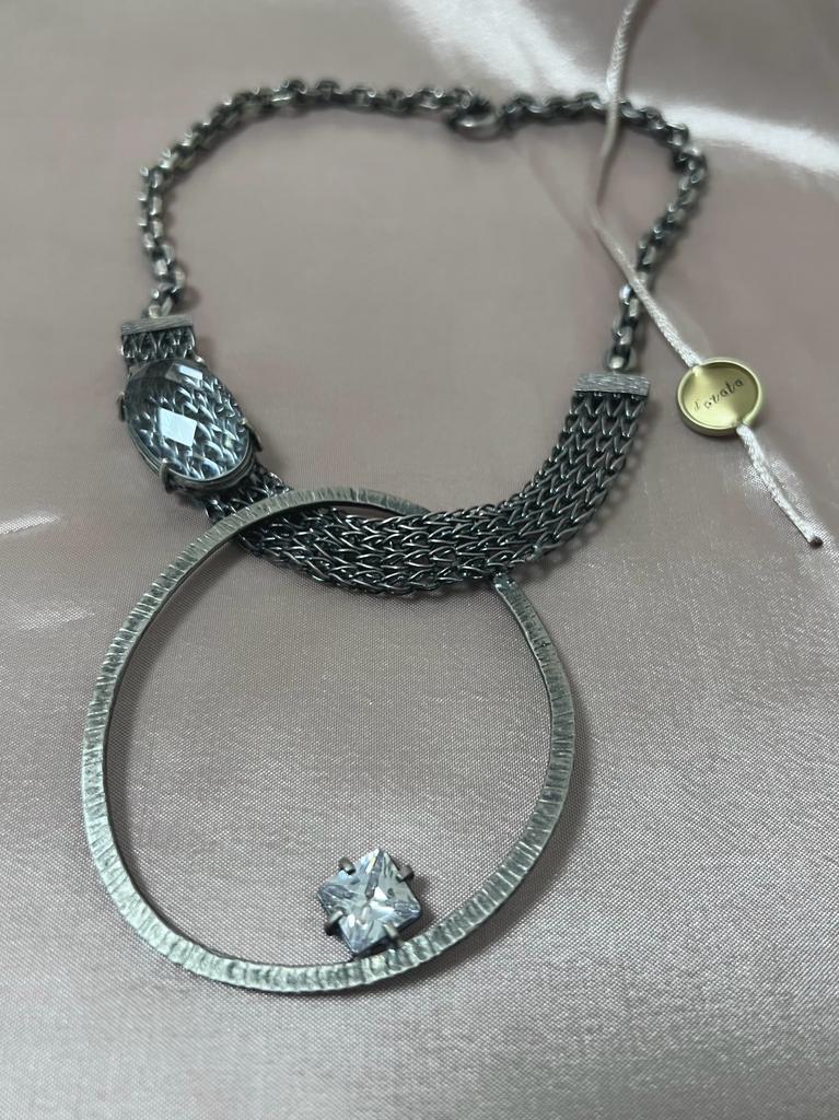 Colar com Brilho em Prata