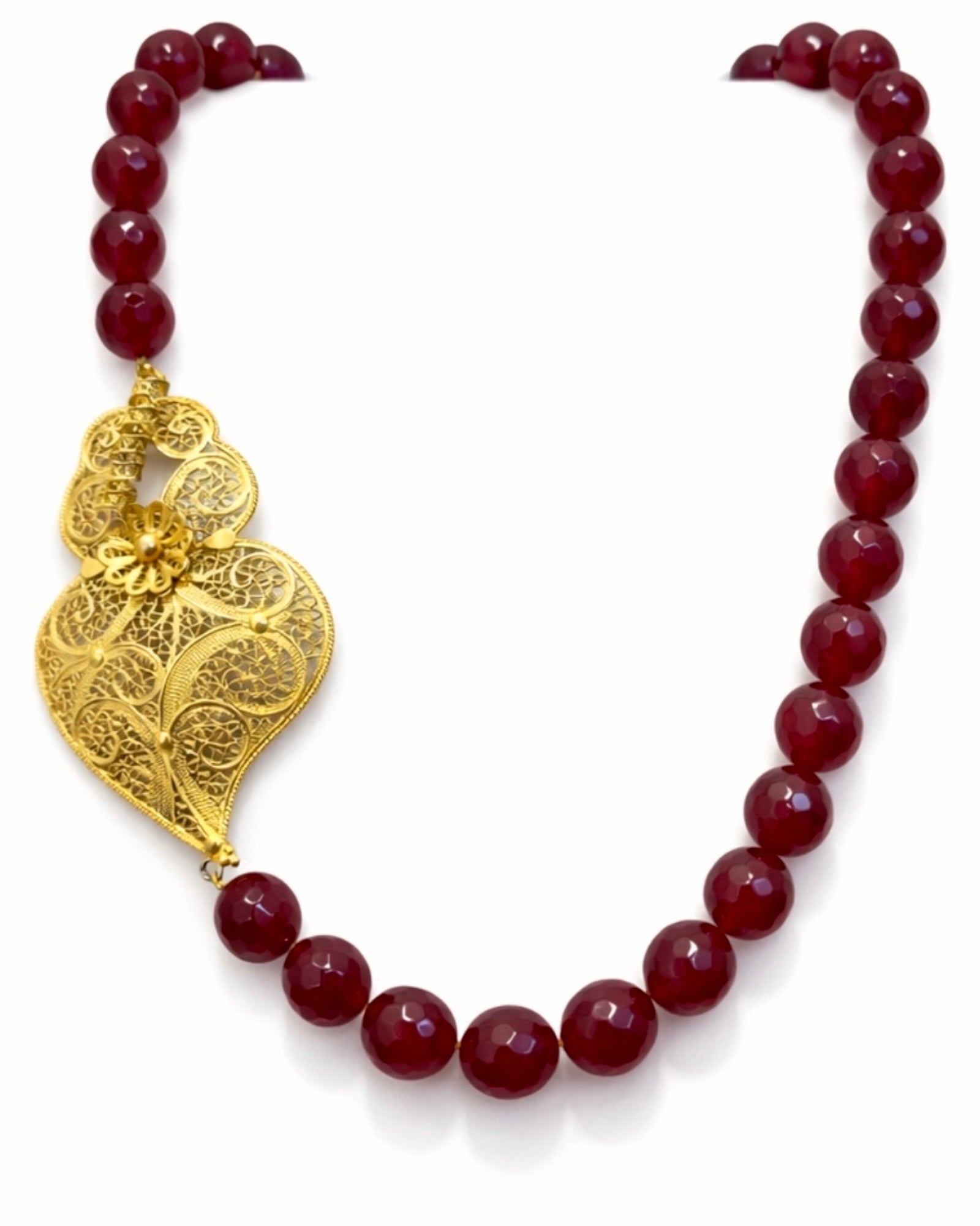 Viana Heart Necklace with Red Stones in Gold-Plated Silver