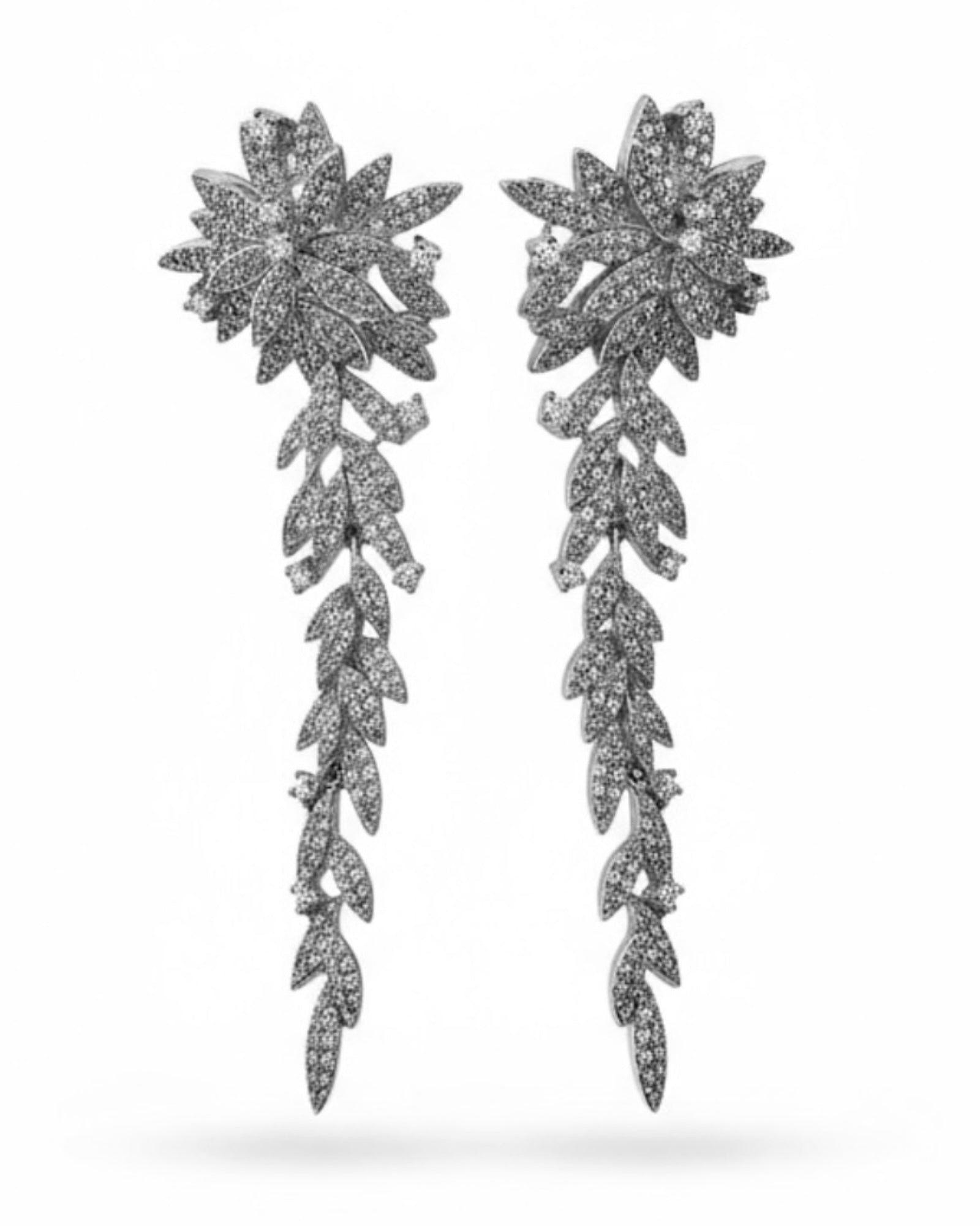 Brincos Flores em Prata