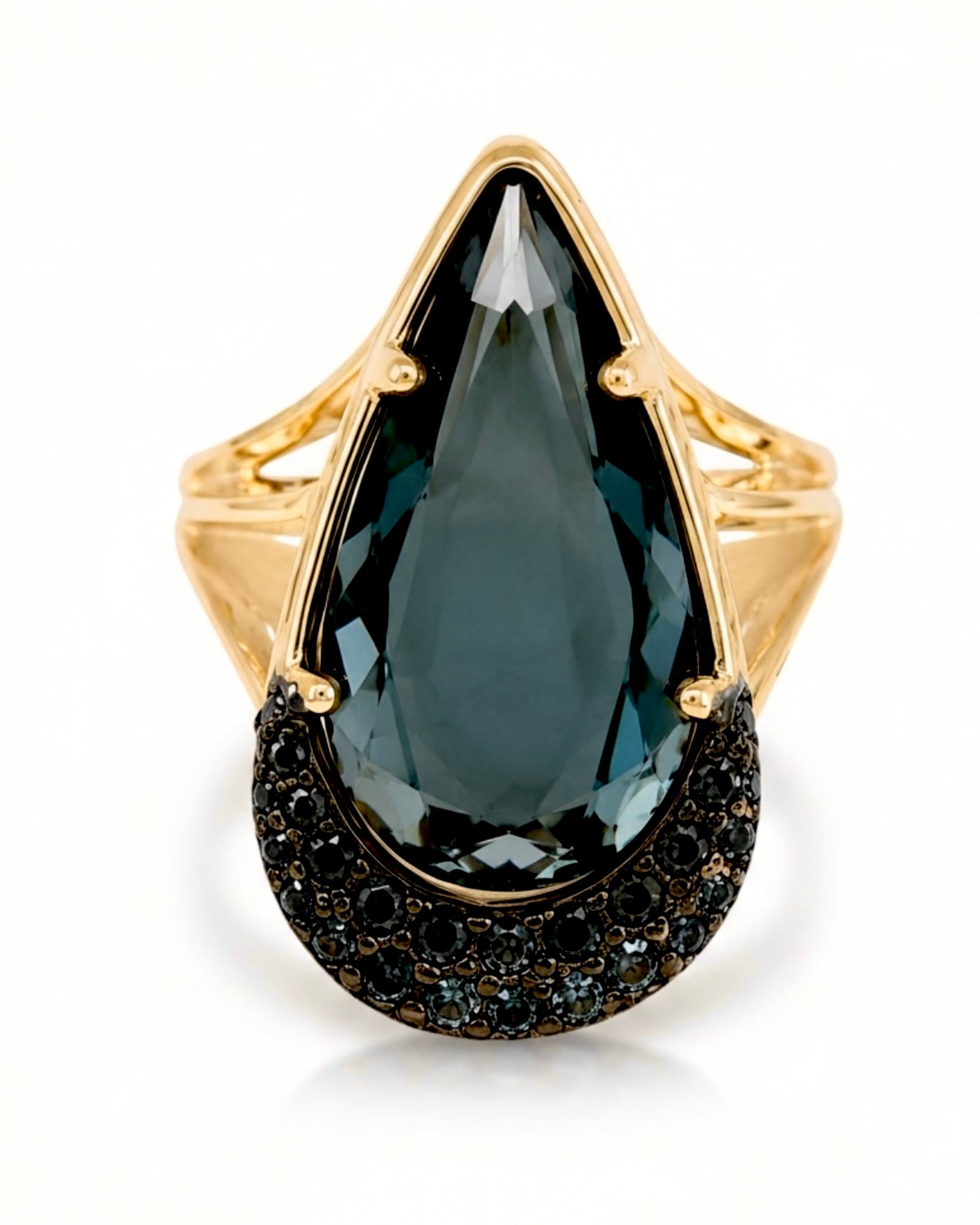 Blue Teardrop Ring in Gold-Plated Silver