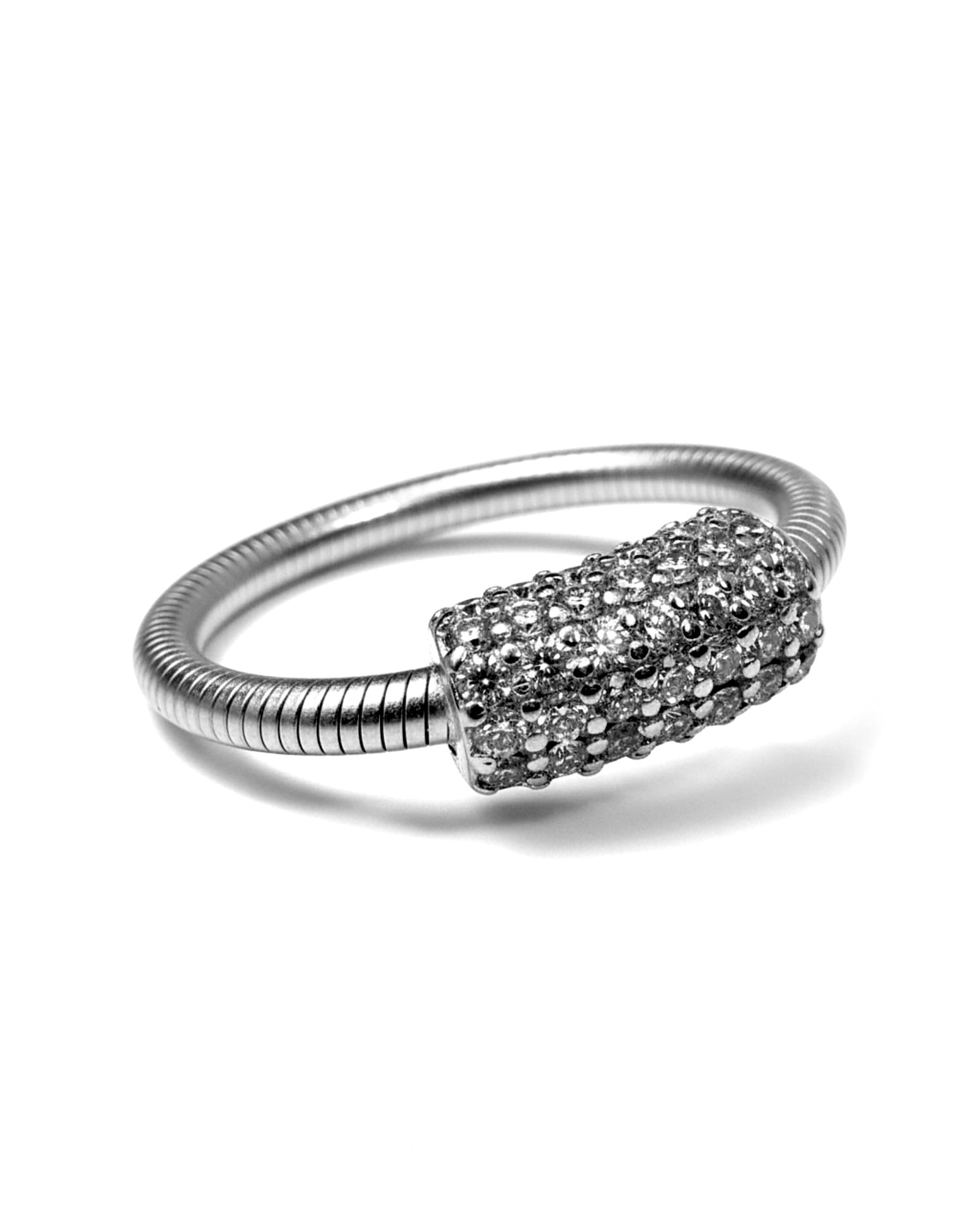 Glamorous Brilliant Silver Ring