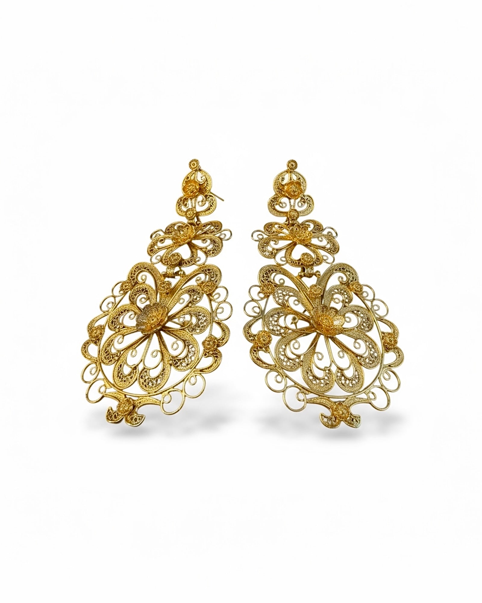 Brincos Lea de Filigrana em Prata Dourada