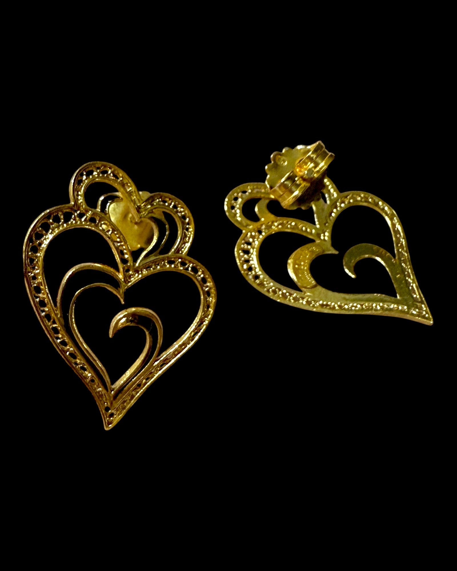 Viana is Love Heart Earrings with Black Enamel on Gold Plated Silver