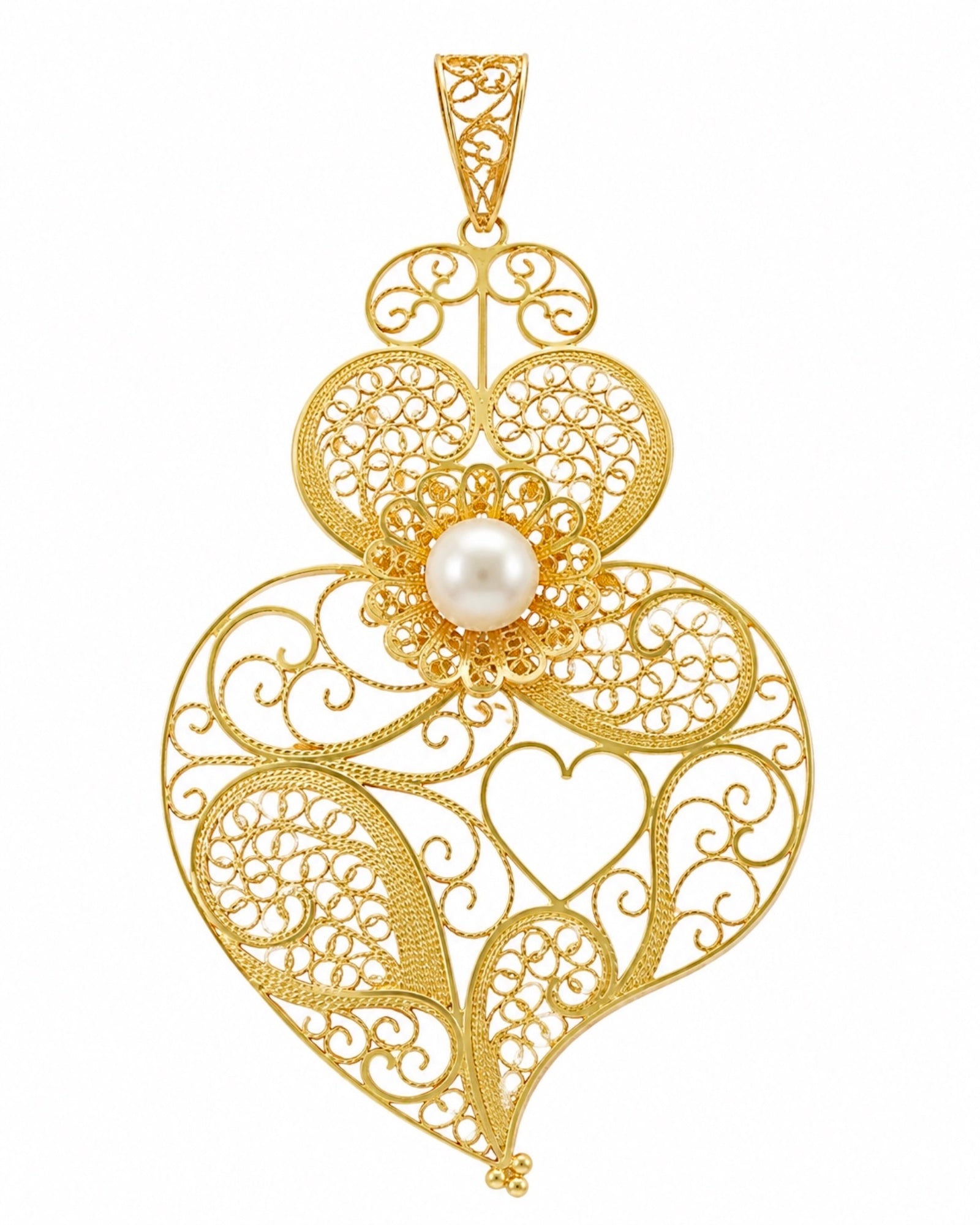 Viana Heart Medal in Filigree with Pearl