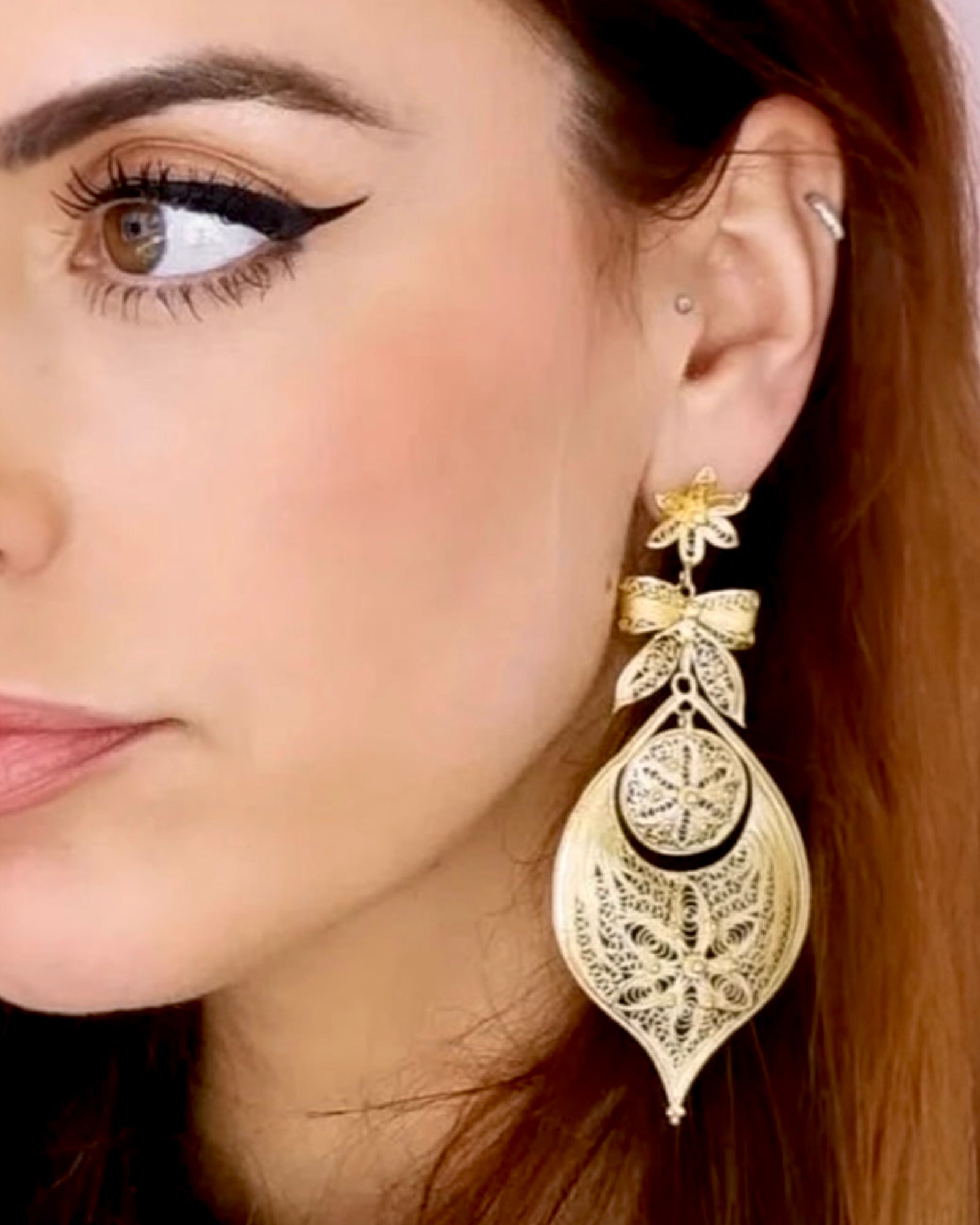 Brincos Princesa de Filigrana em Prata Dourada