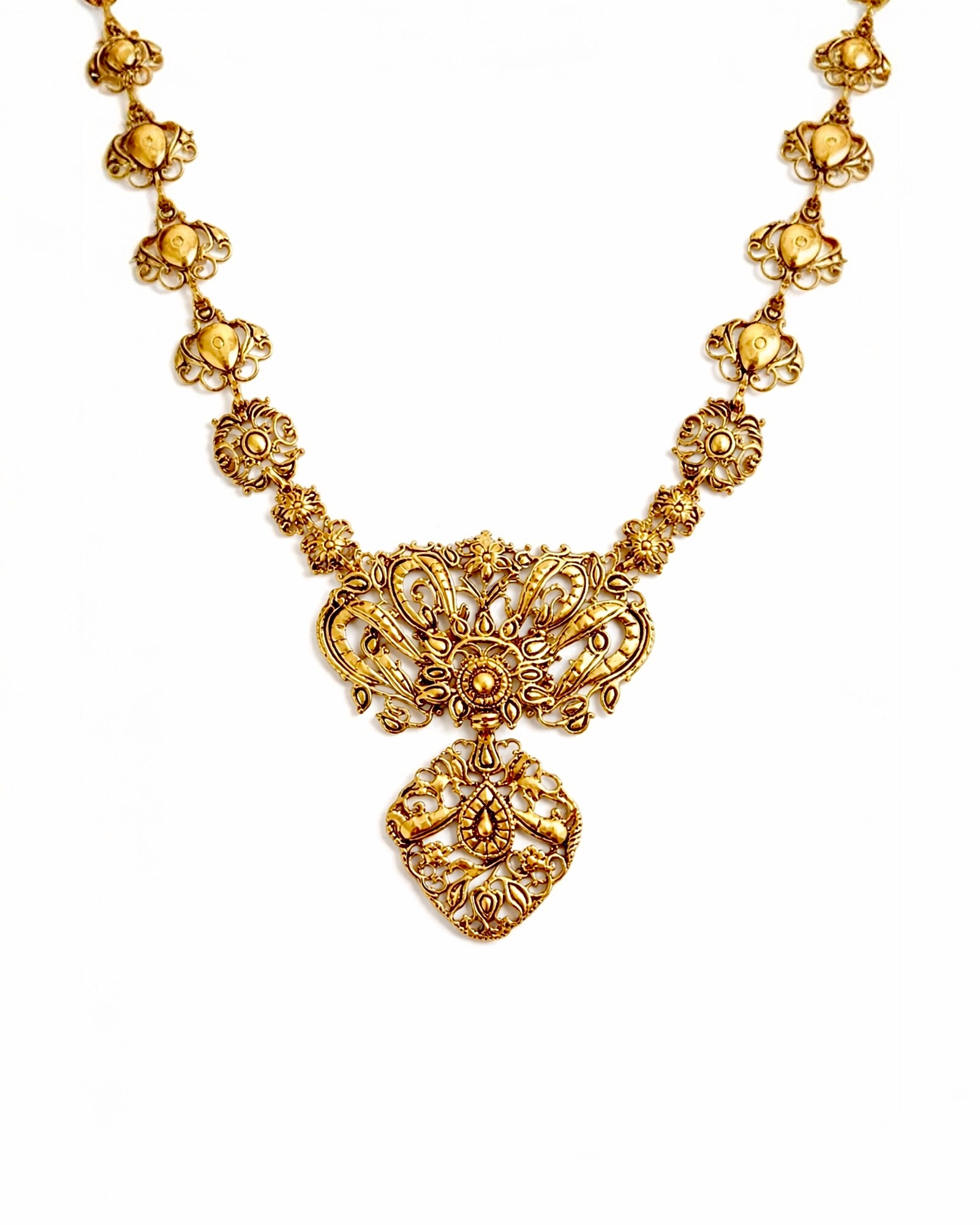 Filigree Bow Necklace in Gold-Plated Silver