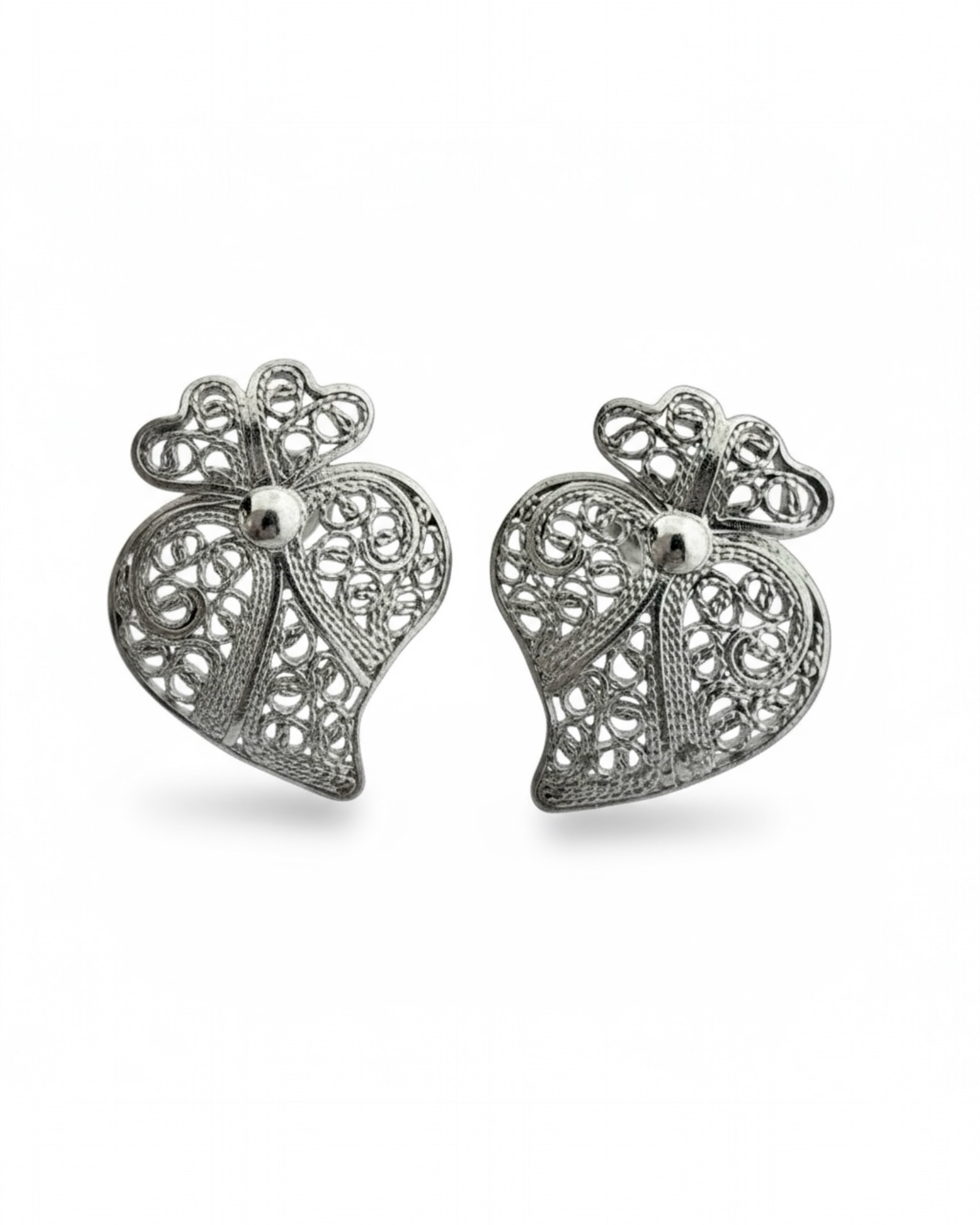 Filigree Heart of Viana Earrings in Silver