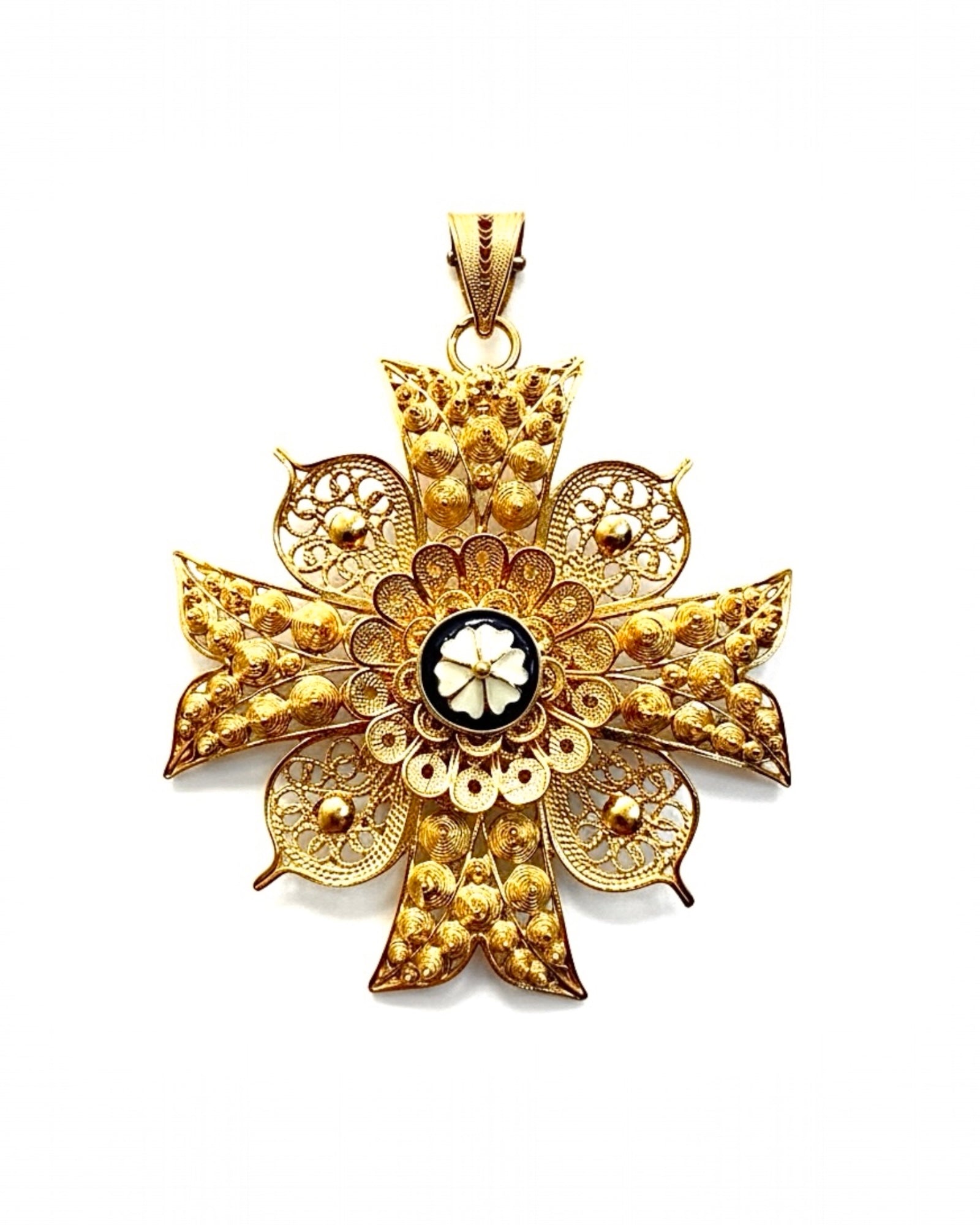 Medalha Cruz de Malta de Filigrana em Prata Dourada com Esmalte Azul e Branco