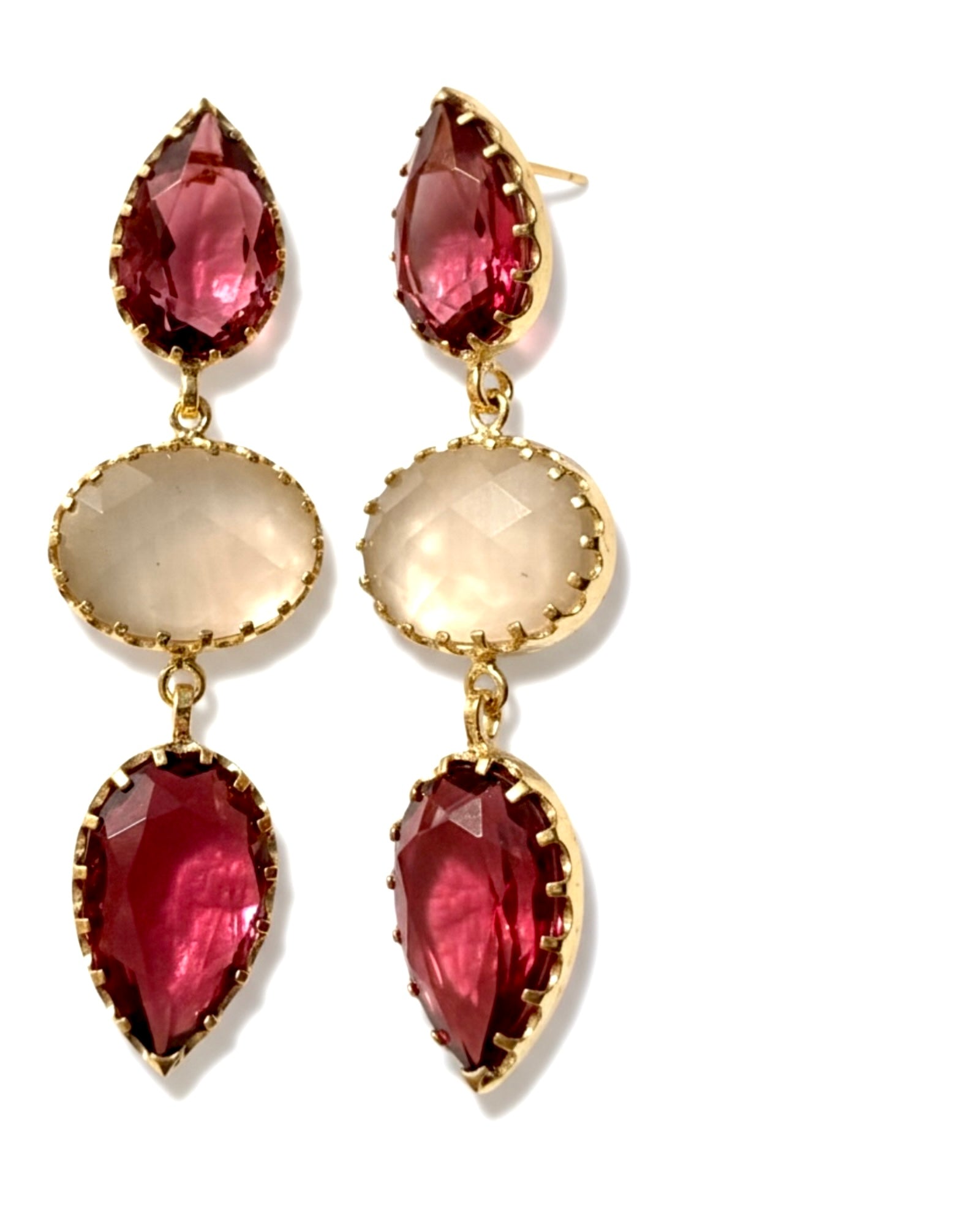 Brincos Gotas Brancas e Rosa em Prata Dourada