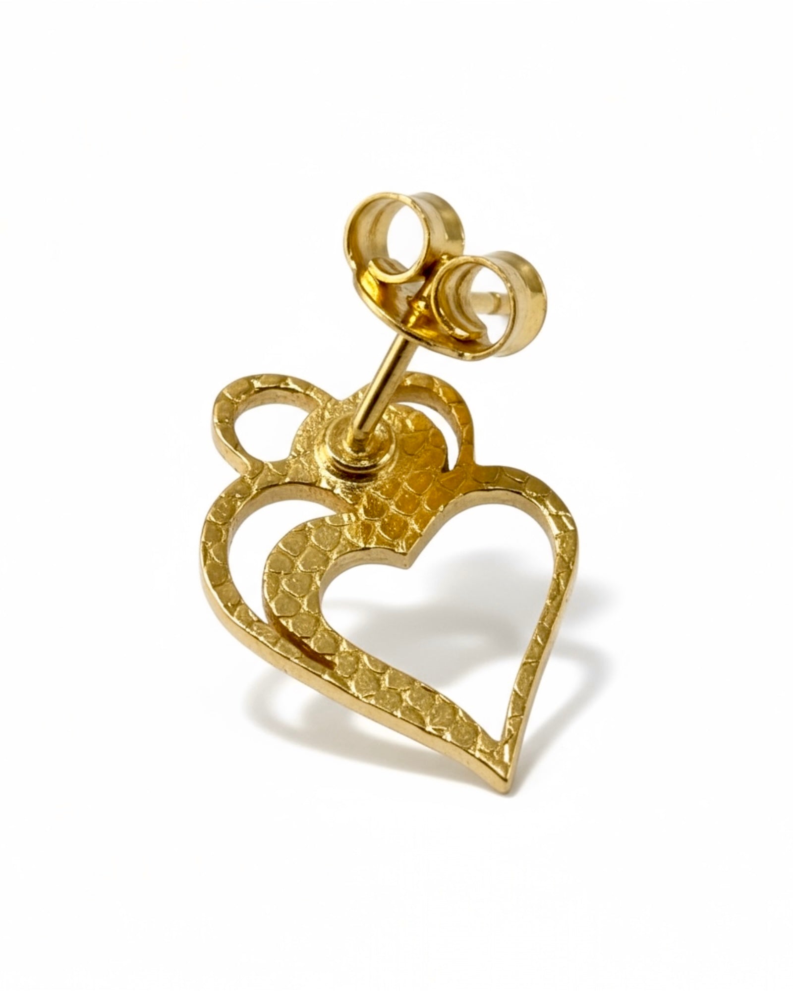 Viana is Love Heart Earrings in Gold Plated Silver