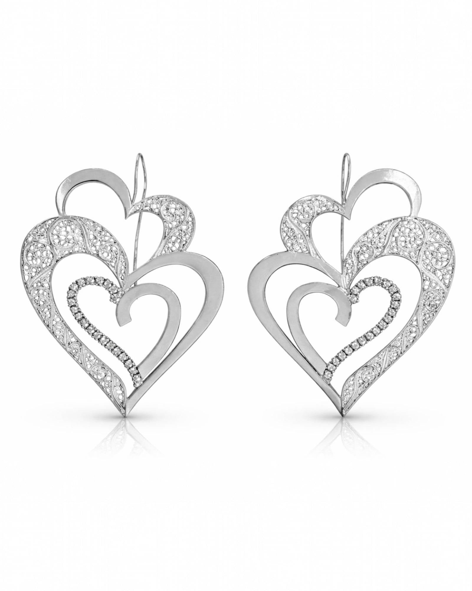 Brincos Coração Viana é Amor em Prata