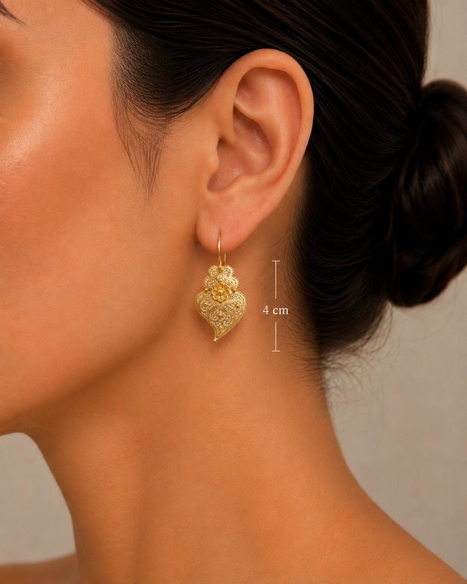 Viana Heart Earrings in Gold-Plated Silver