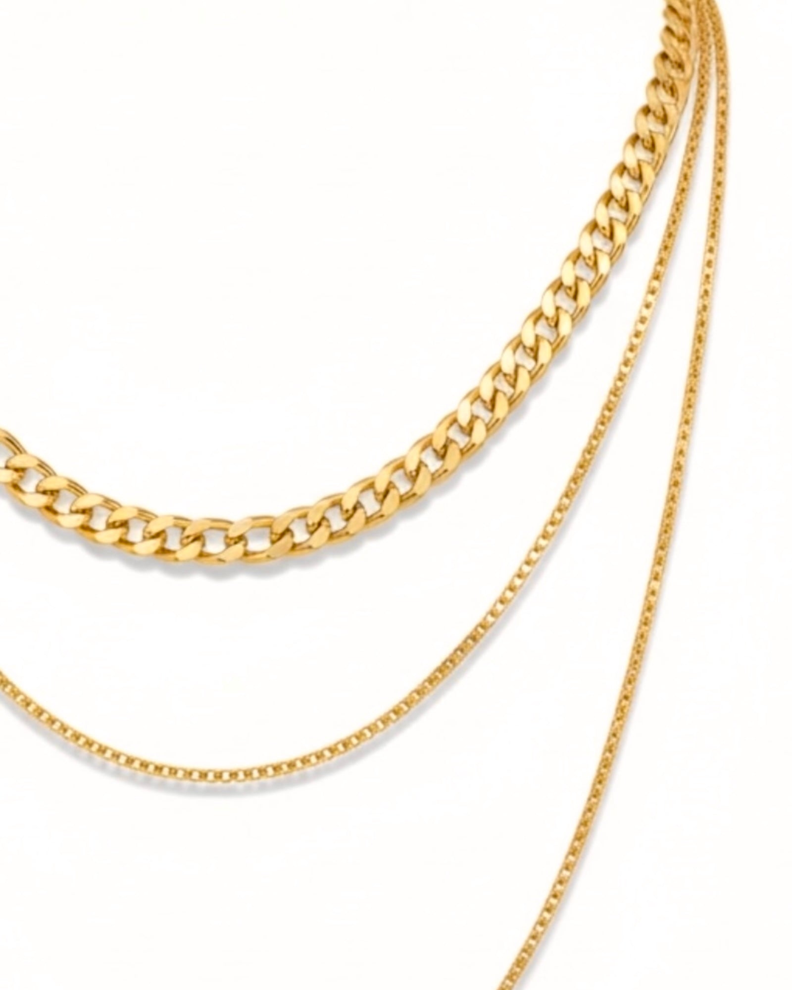 Colar Três Correntes em Prata Dourada