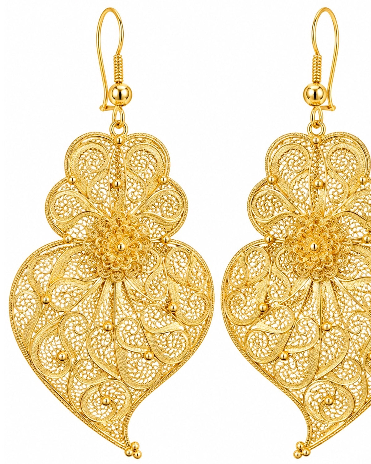 Viana Heart Filigree Earrings in Gold-Plated Silver