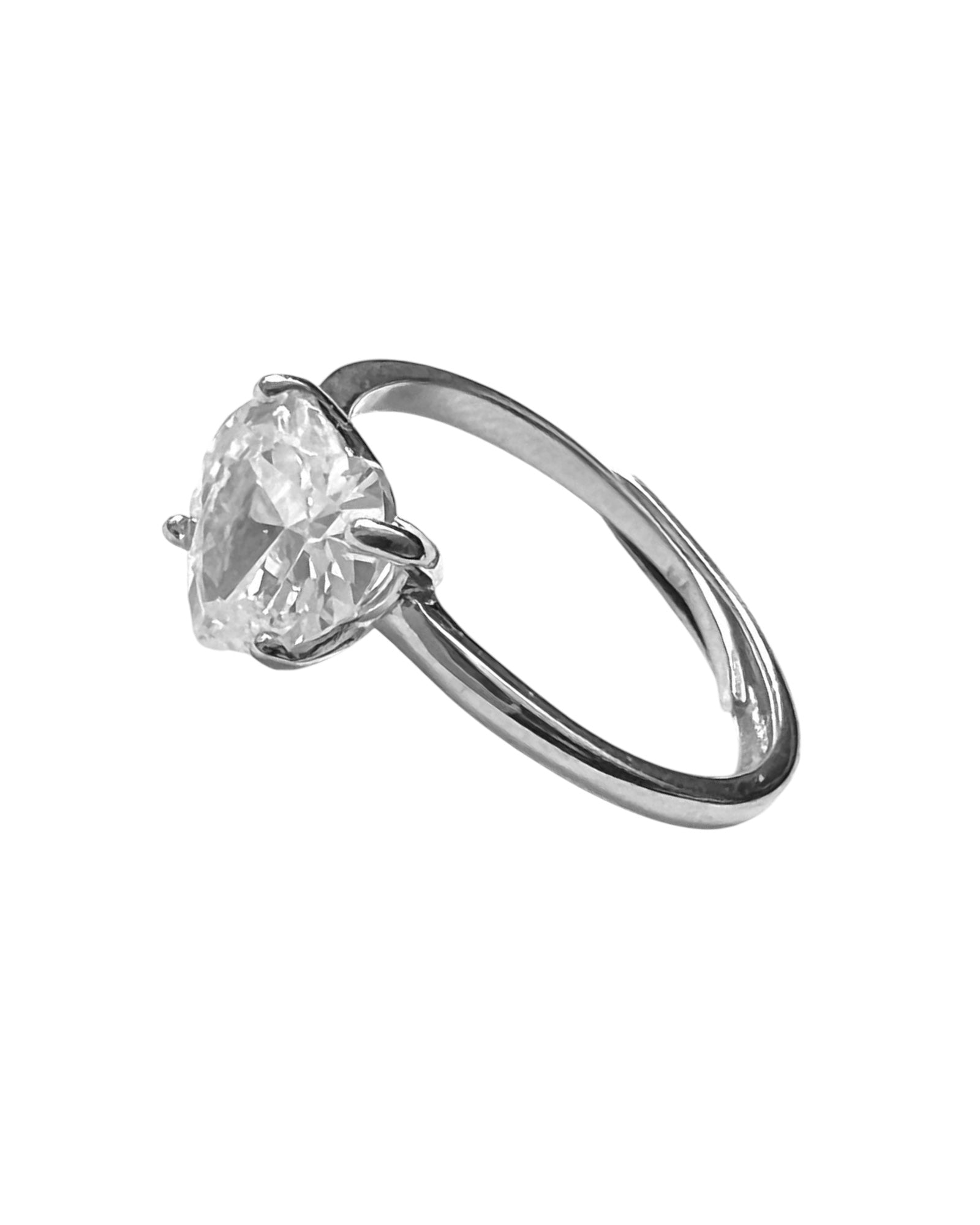 Solitaire Heart Ring in Silver