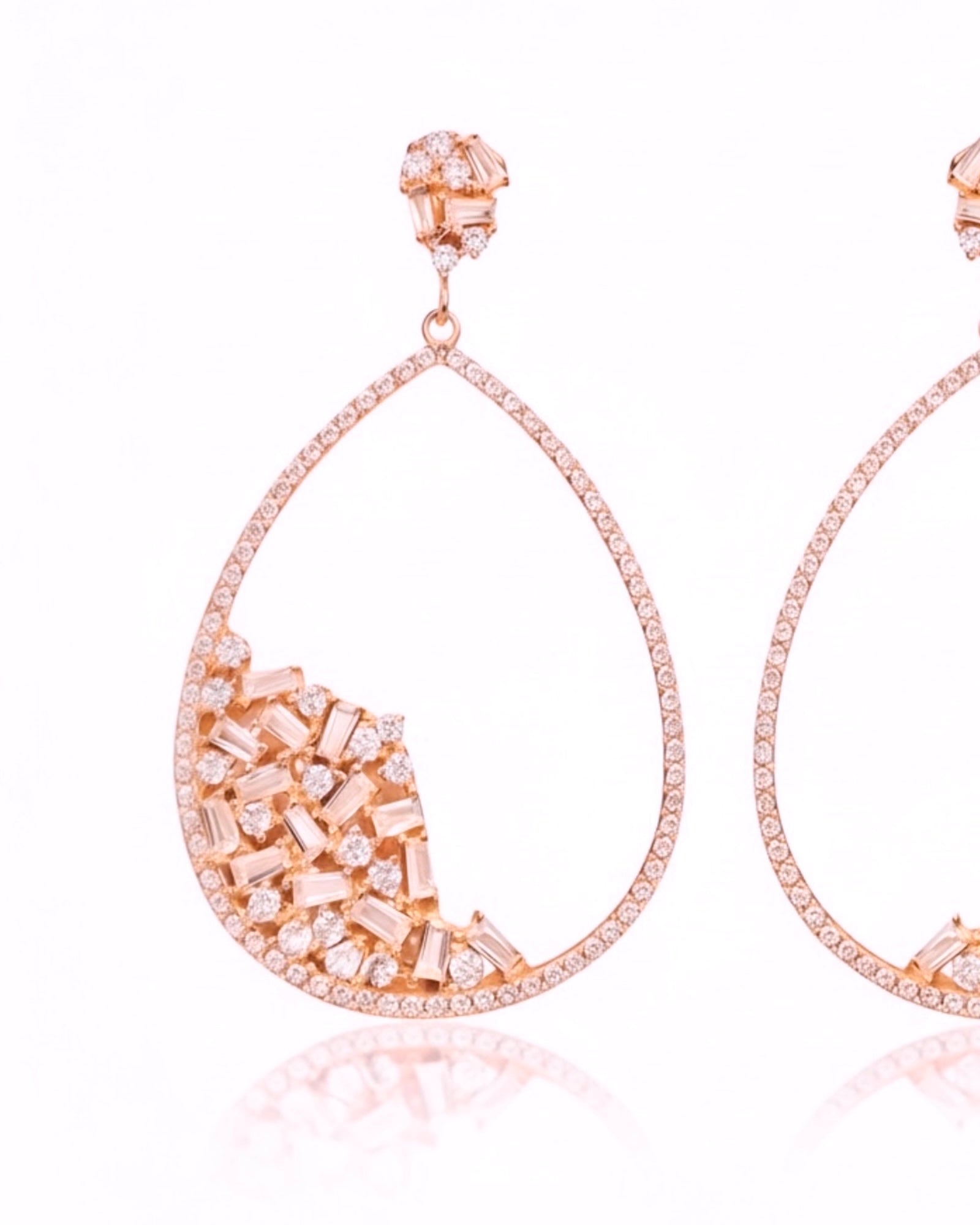 Brincos Gota Baguetes em Prata Rosa