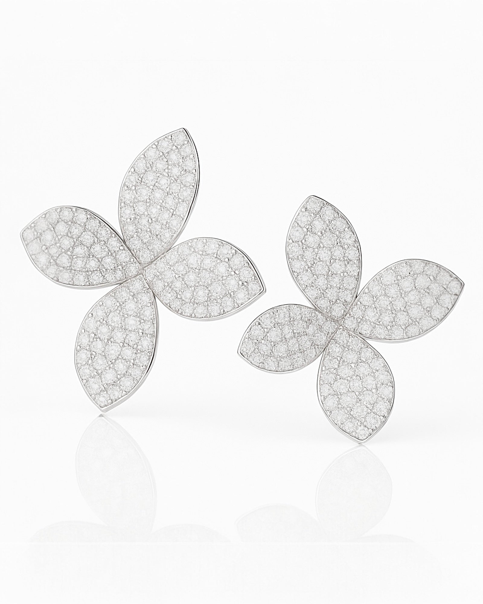 Brincos Pétalas em Prata