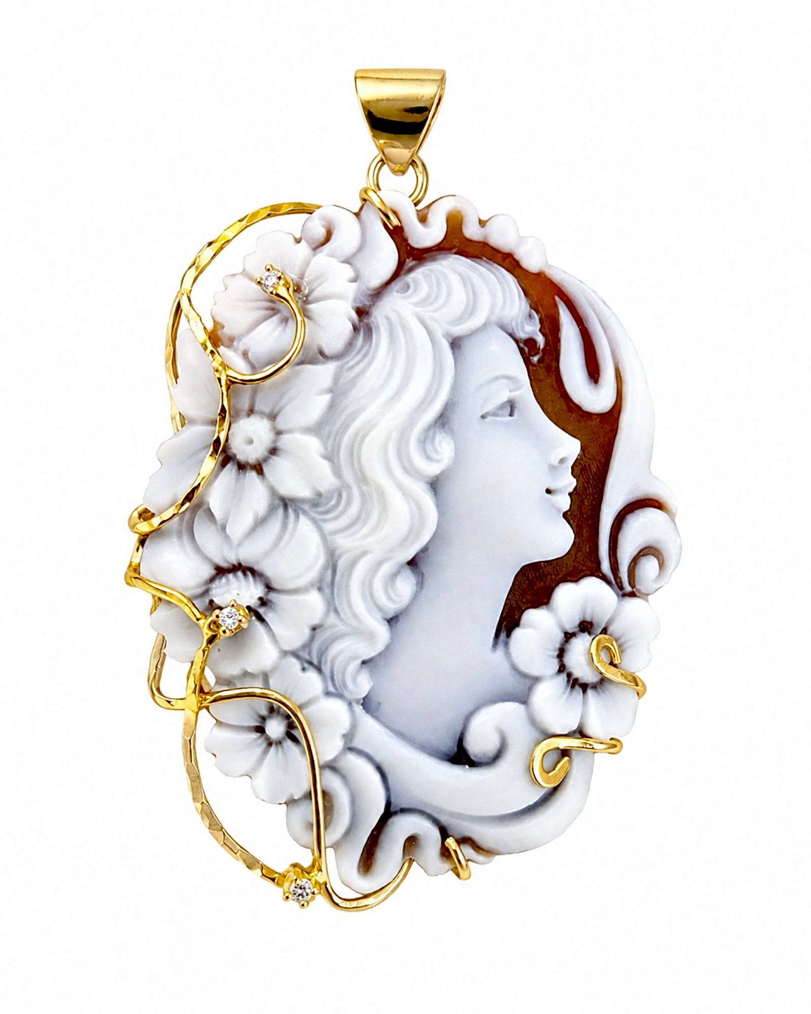 Cameo Medal with Gold-Plated Silver Sparkles