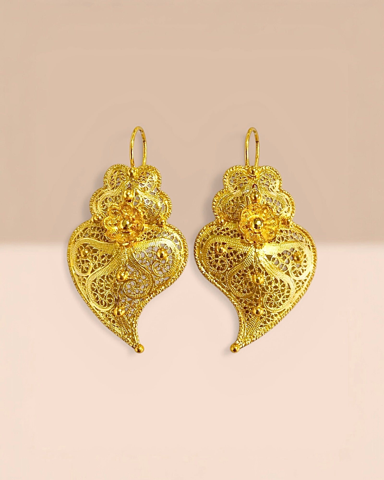 Brincos Coração de Viana em Prata Dourada