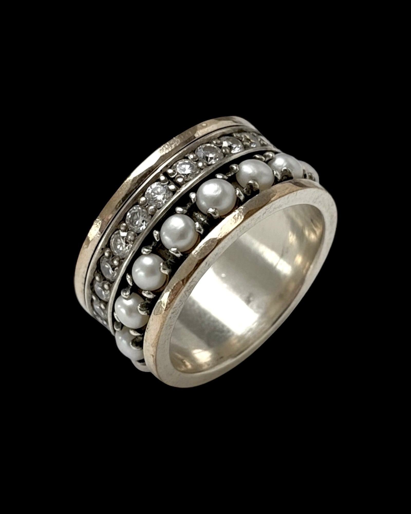 Anti-Stress Ring/Wedding Ring with Pearls in Silver and Gold