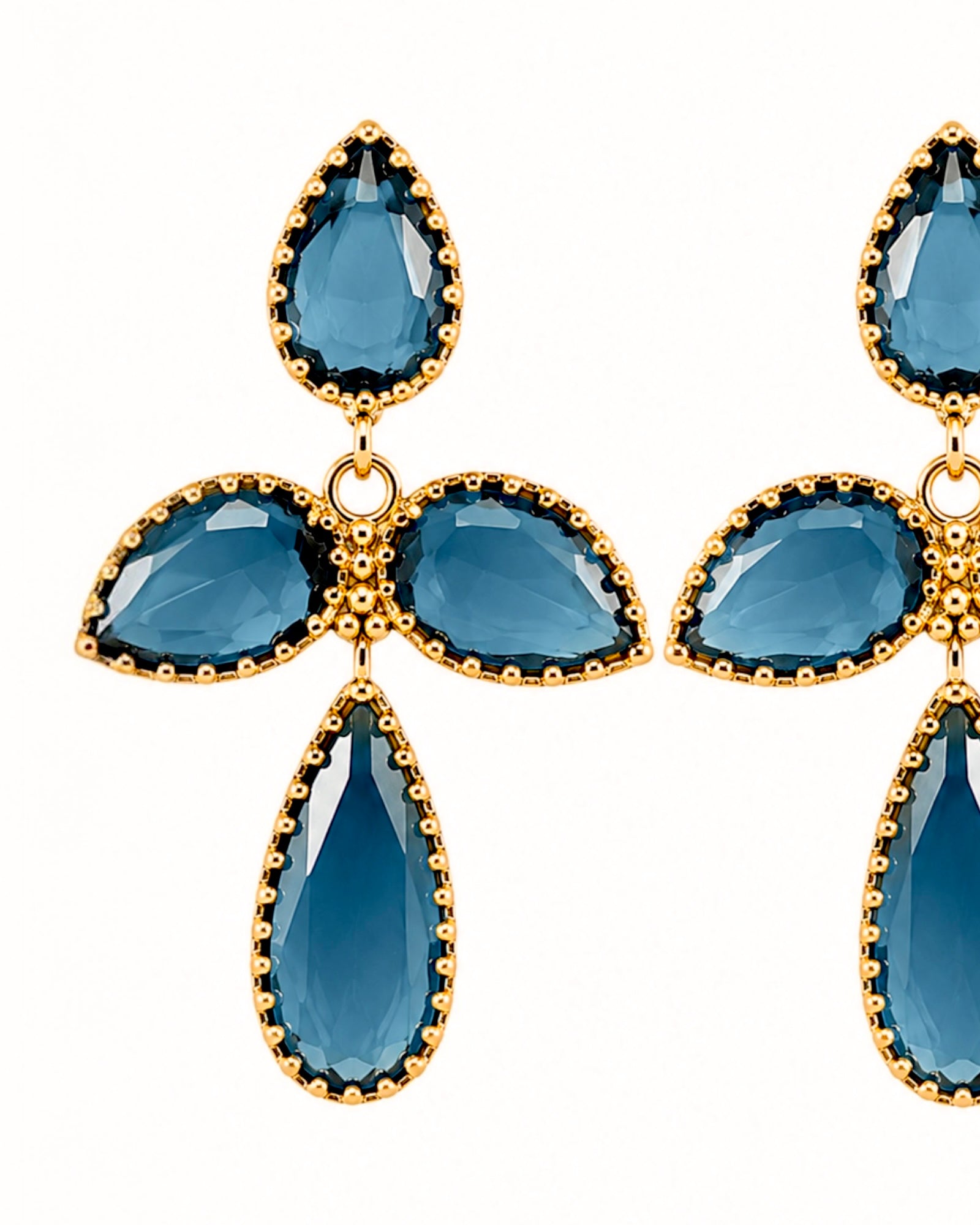 Brincos Gotas Cor Azul em Prata Dourada