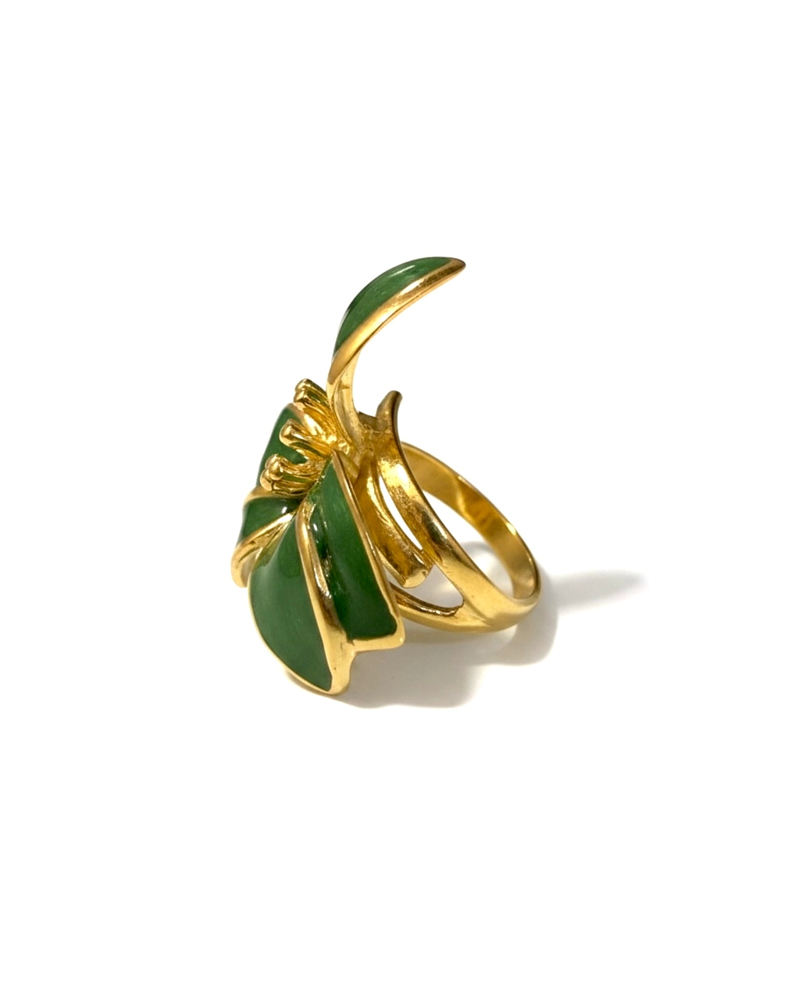 Anel Flor  Pedra Verde em Prata Dourada