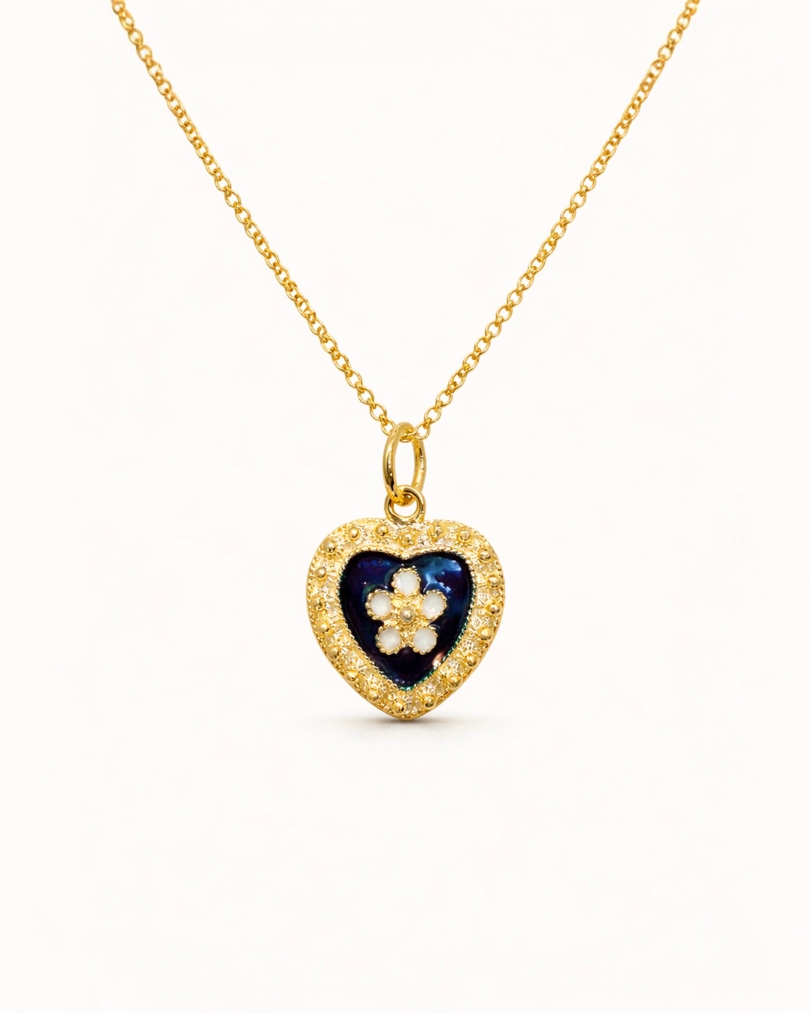 Colar Coração Caramujo com Esmalte Azul