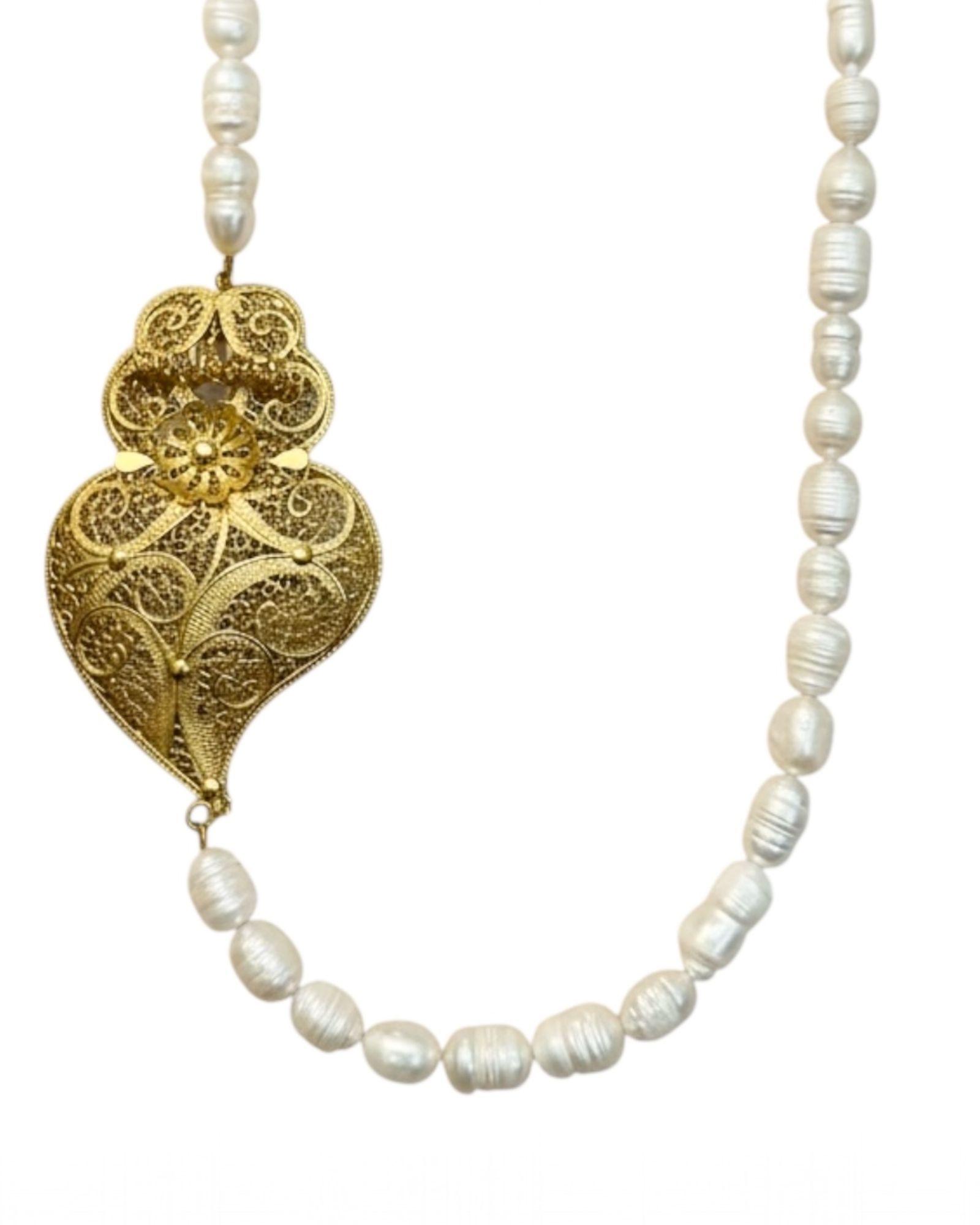 Viana Heart Necklace