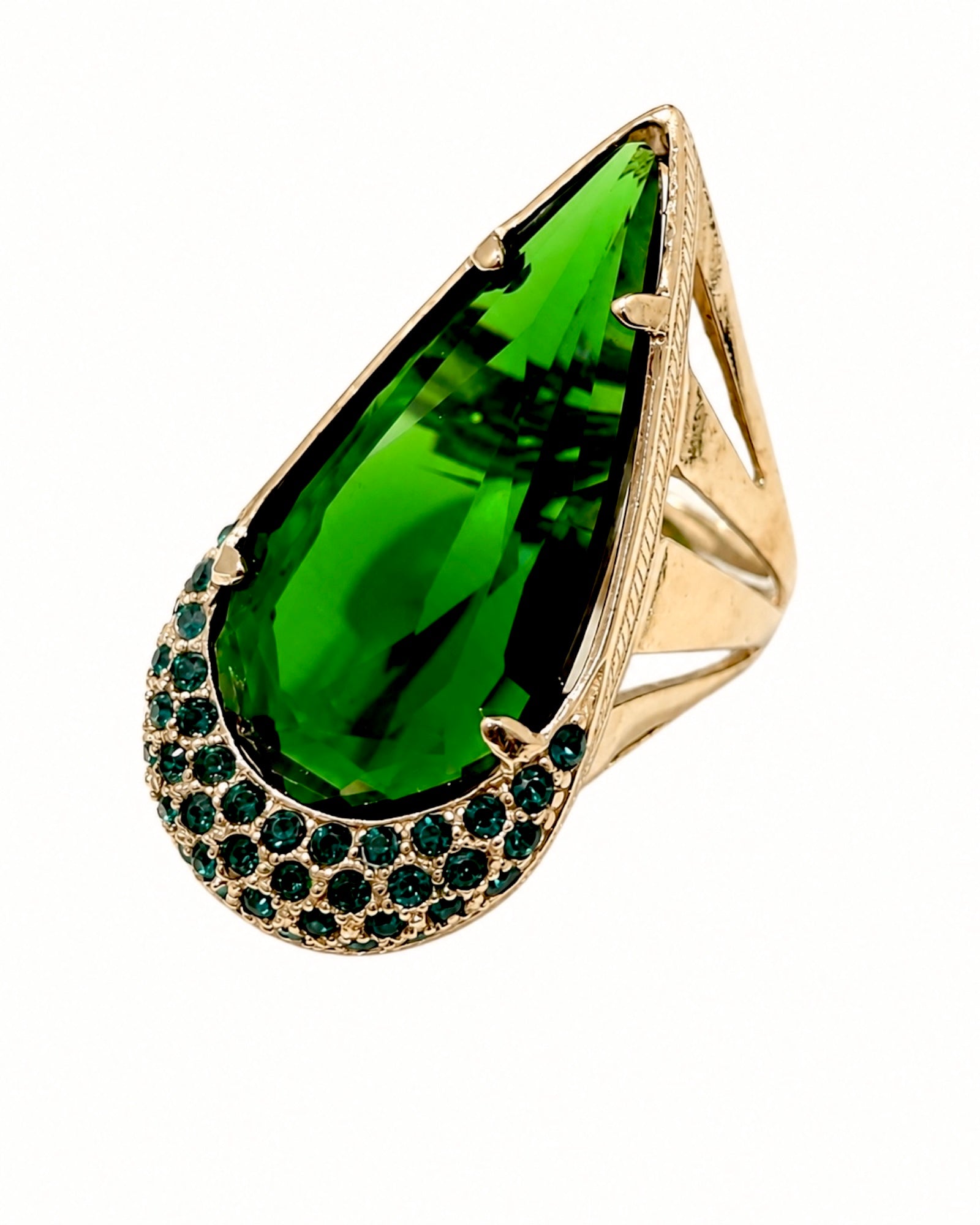 Green Teardrop Ring in Gold-Plated Silver