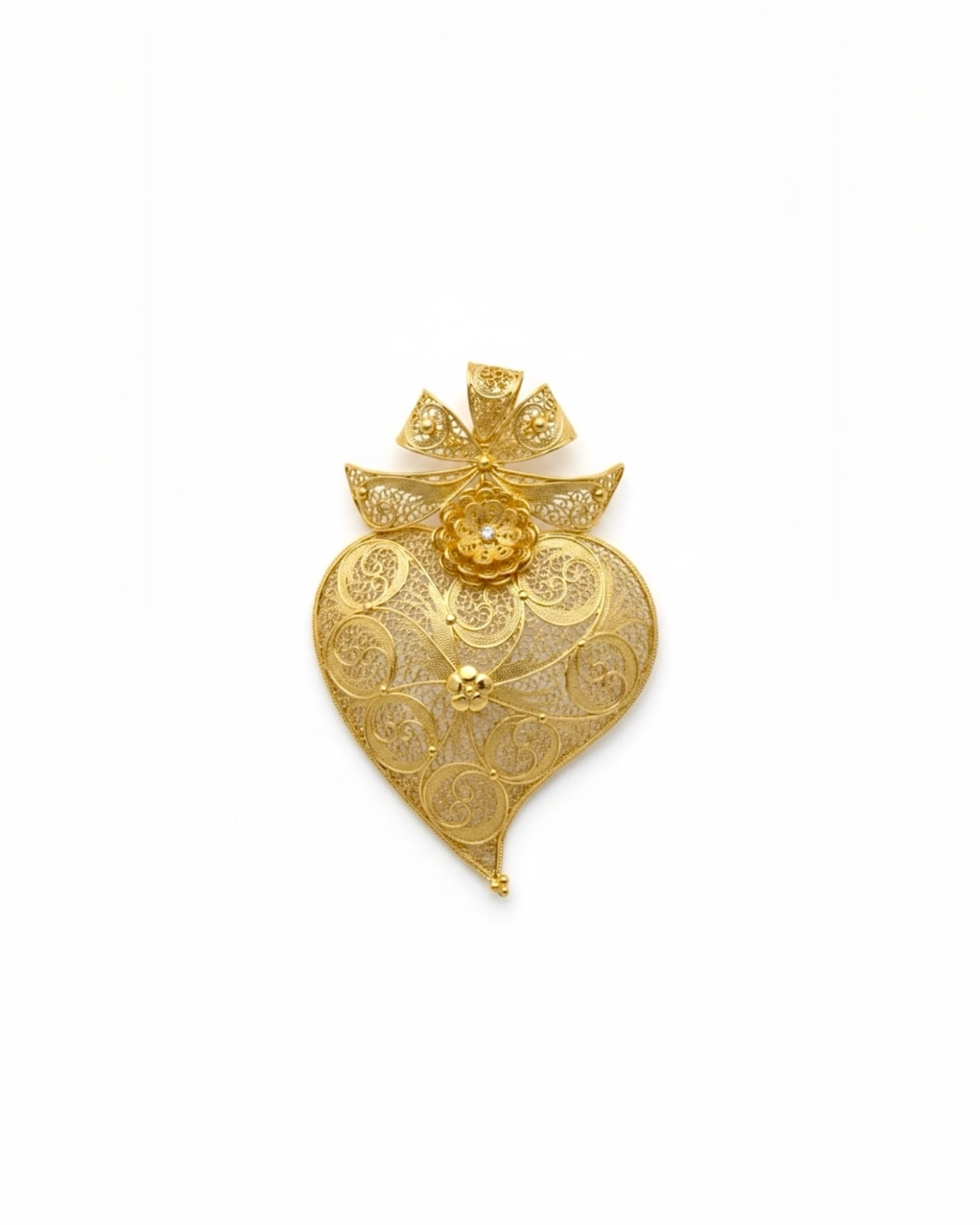 Medalha Coração de Viana com Laço em Prata Dourada - 6.5cm