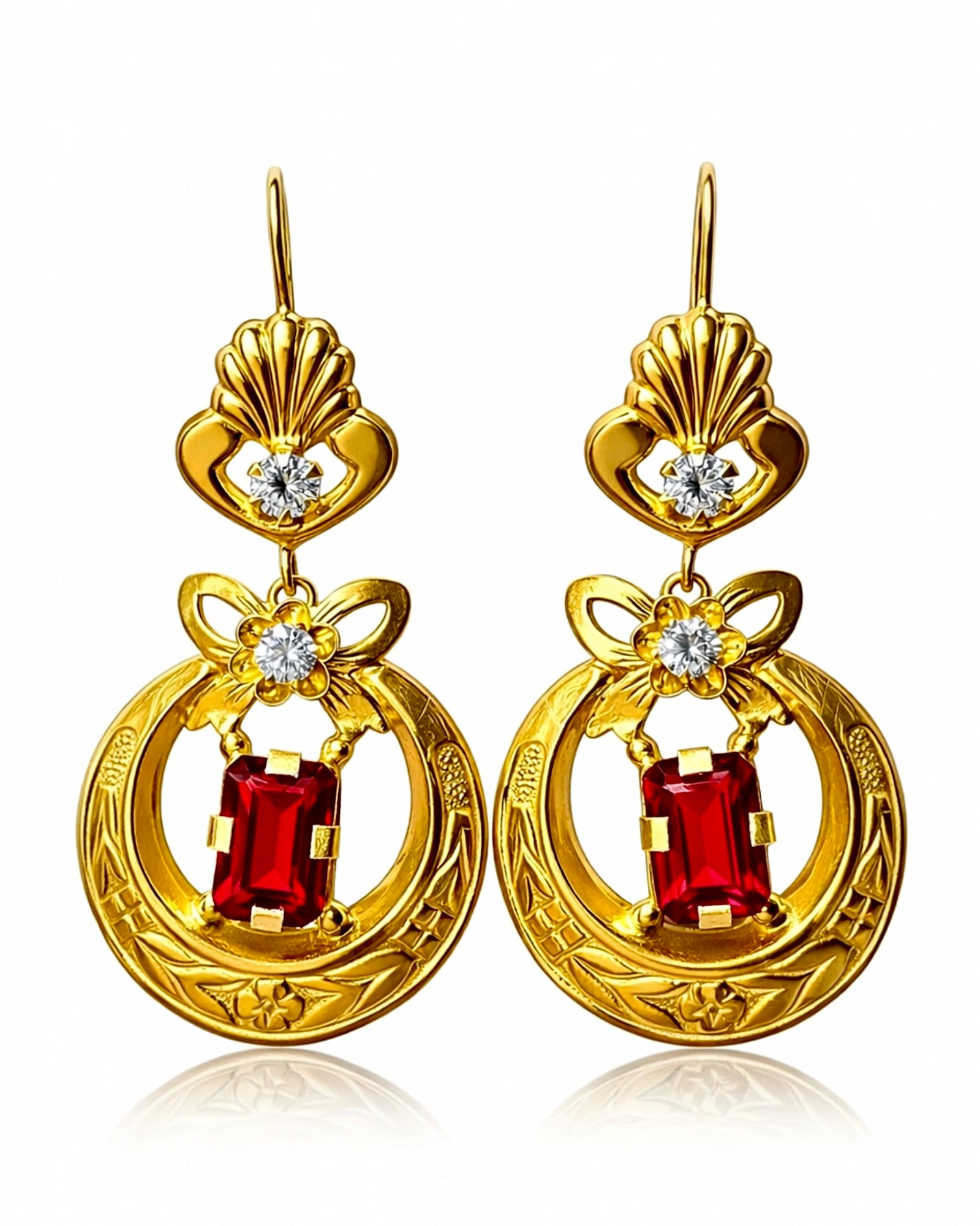 Brincos Barrocos com Pedras Vermelhas em Prata Dourada