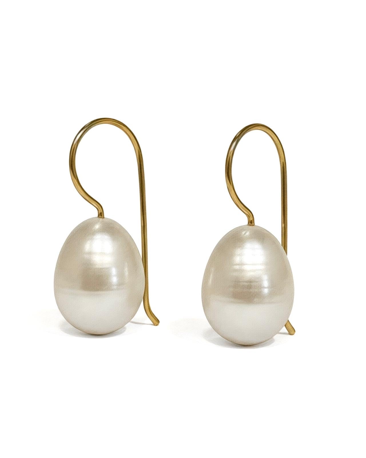 Earrings with Baroque Pearl in Gold-Plated Silver