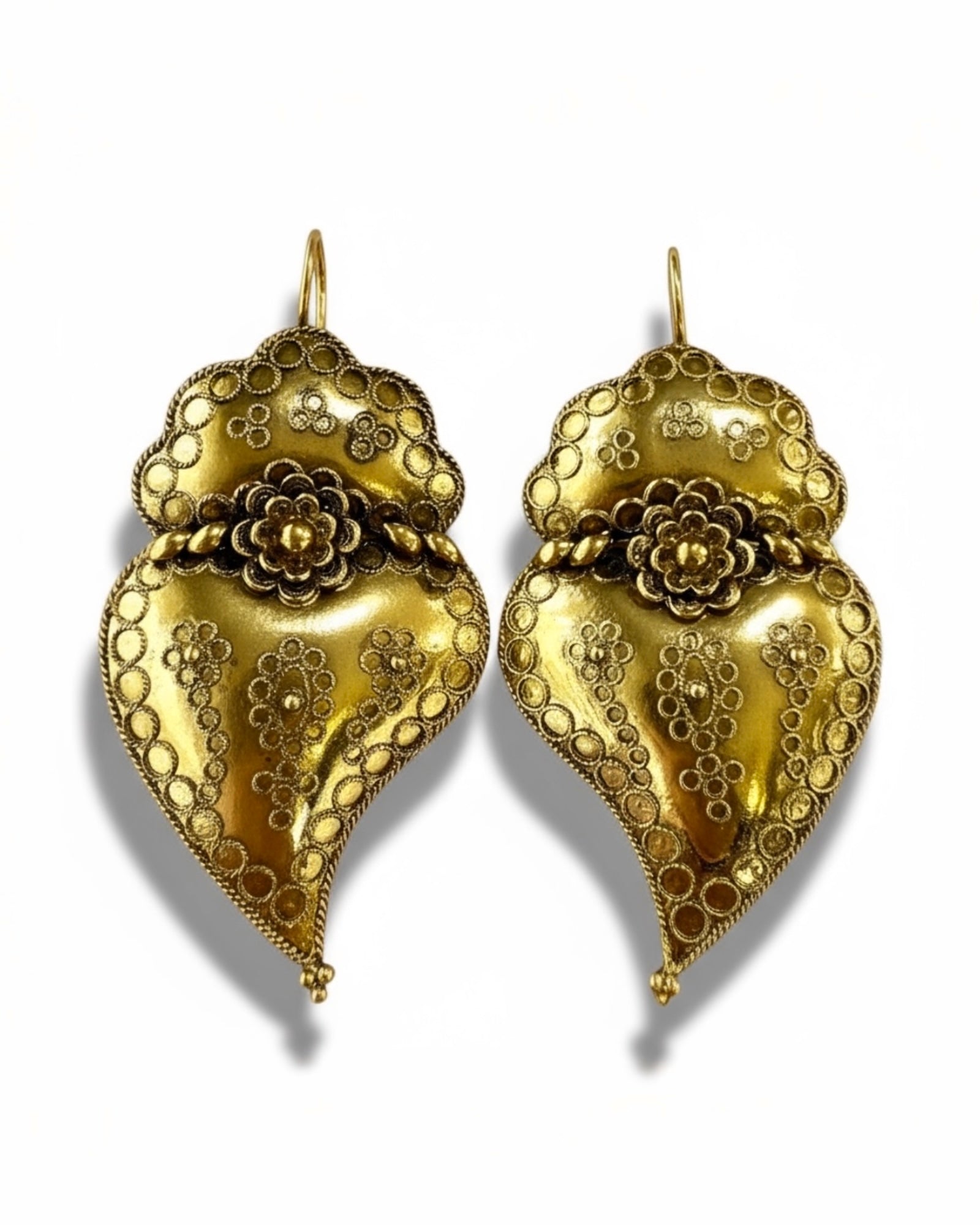 Brincos Coração de Viana Barrocos em Prata Dourada