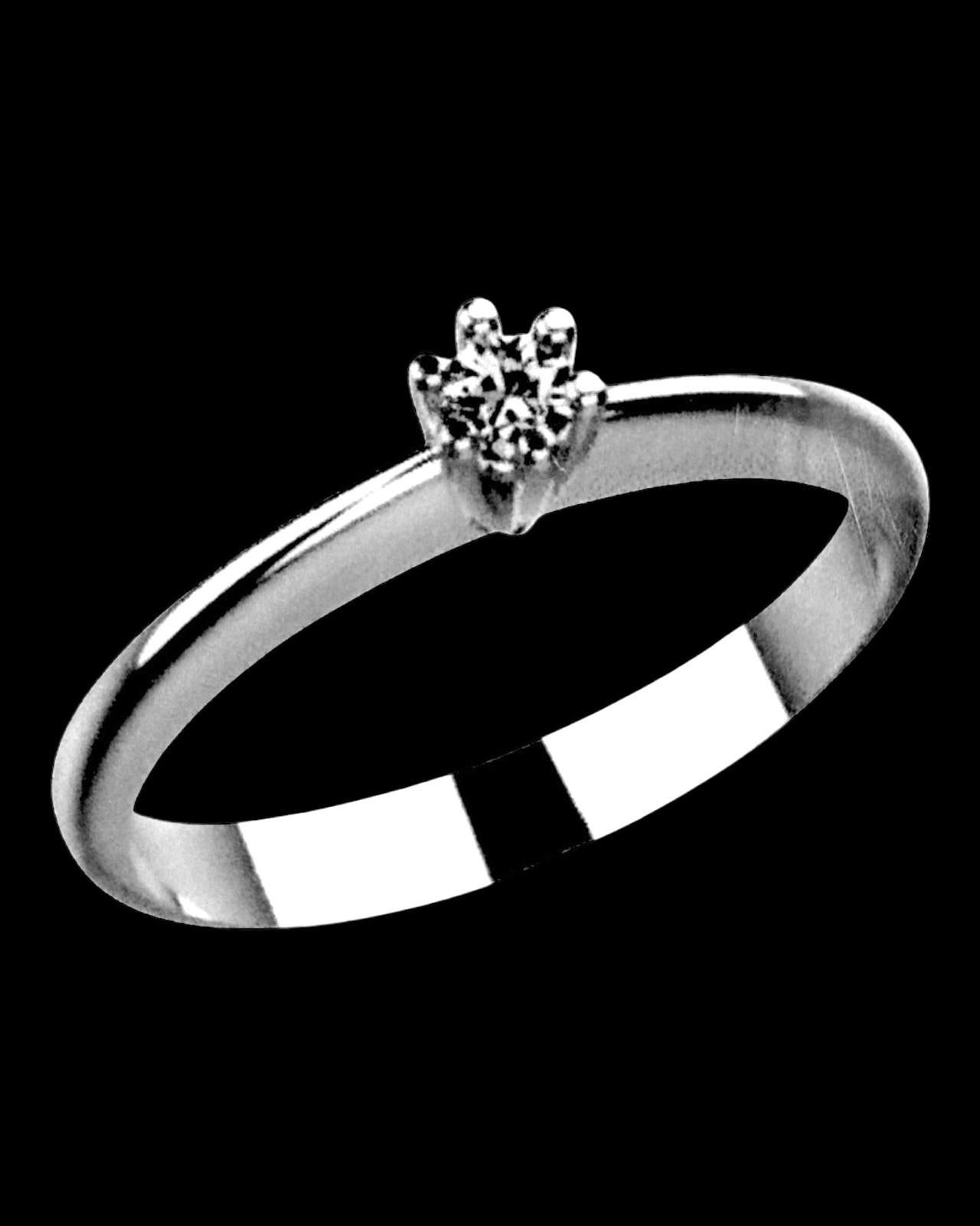 Anel Solitário de Diamante em Ouro