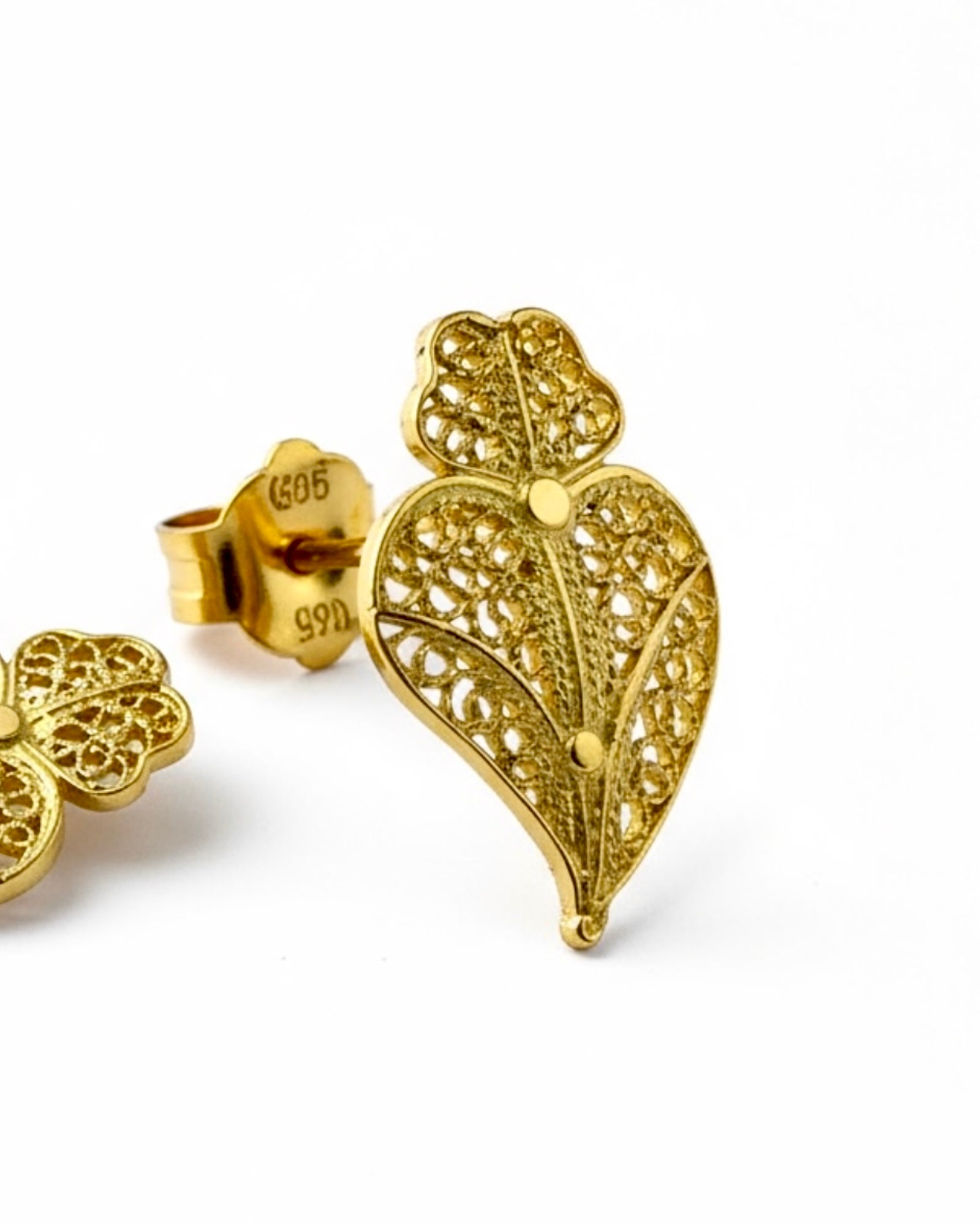 Brincos Coração de Viana em Prata Dourada