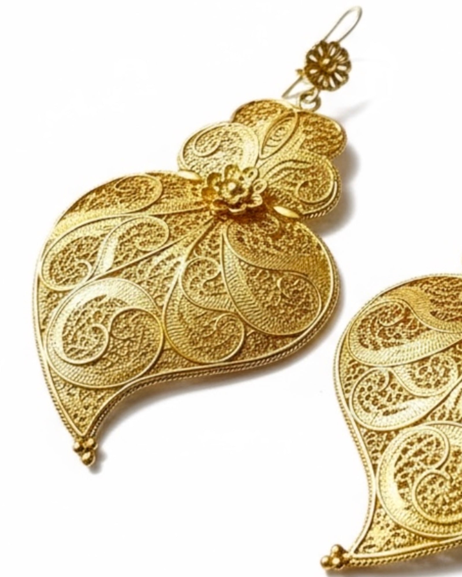 Brincos Coração de Viana em Filigrana de  Prata Dourada