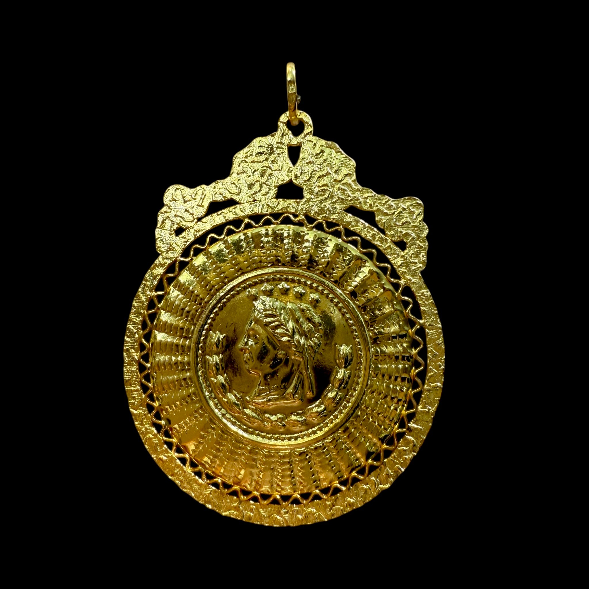 Medalha Imagem Libra em Prata Dourada