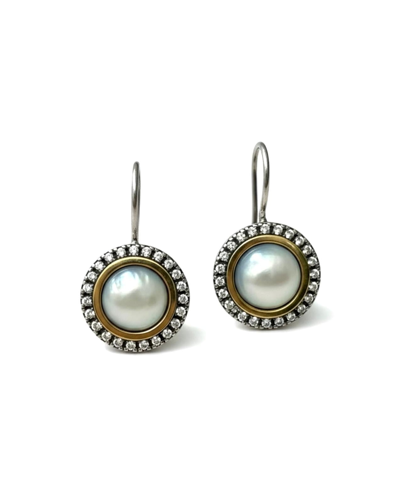 Classic Mother-of-Pearl Earrings in Silver and Gold