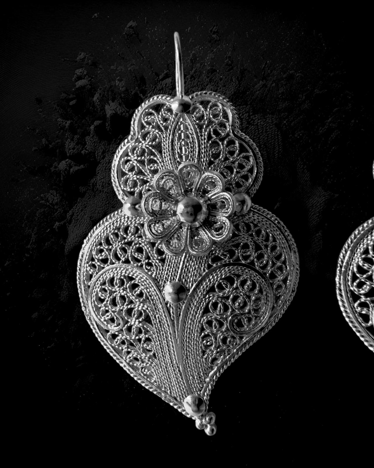 Viana Heart Earrings in Gold Plated Silver