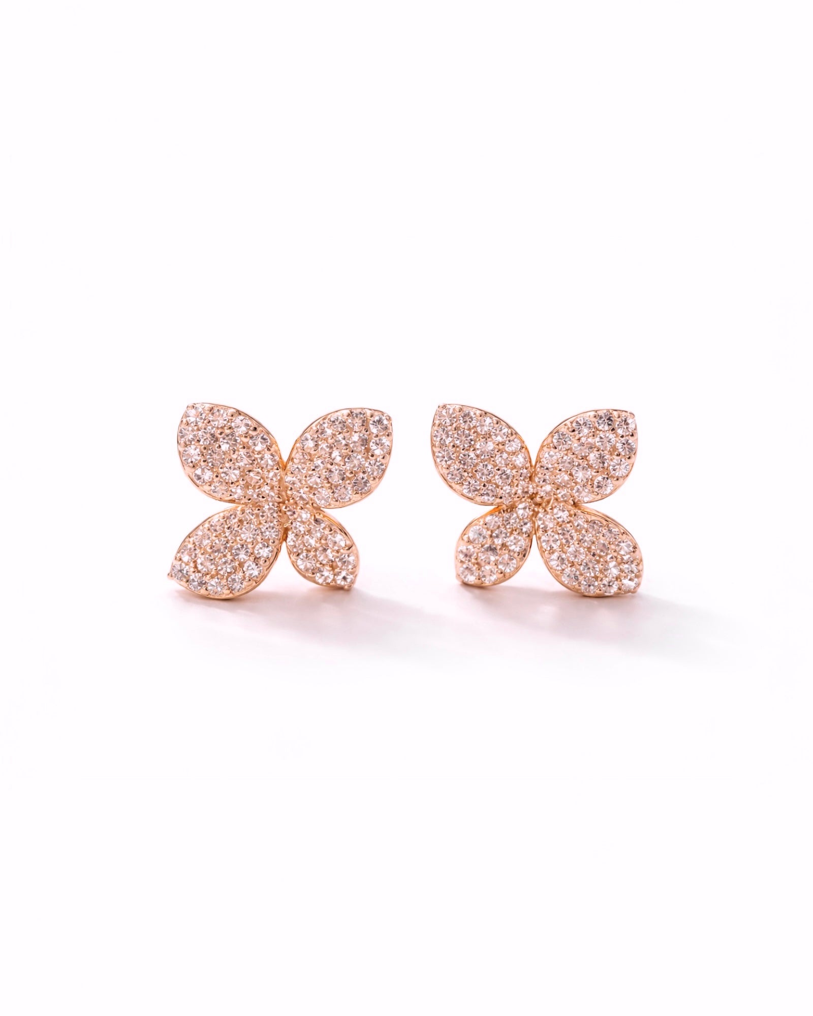 Brincos Pétalas Mini em Prata Rosa