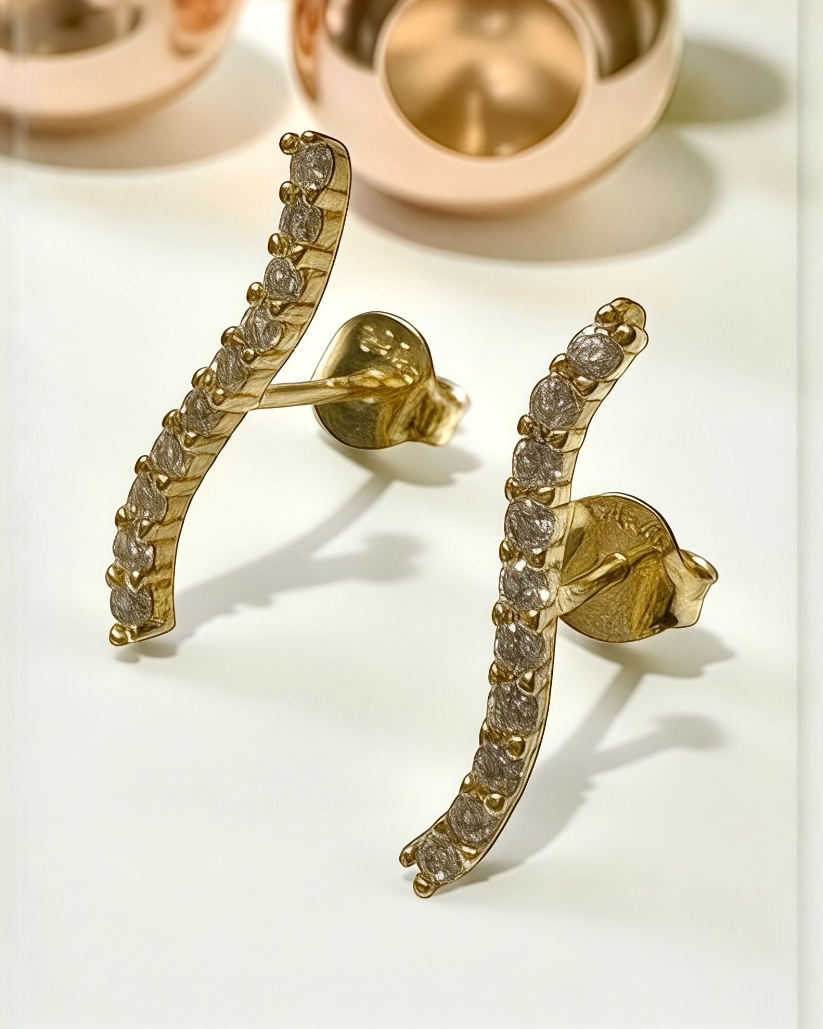 Curve of Light Earrings in Gold-Plated Silver